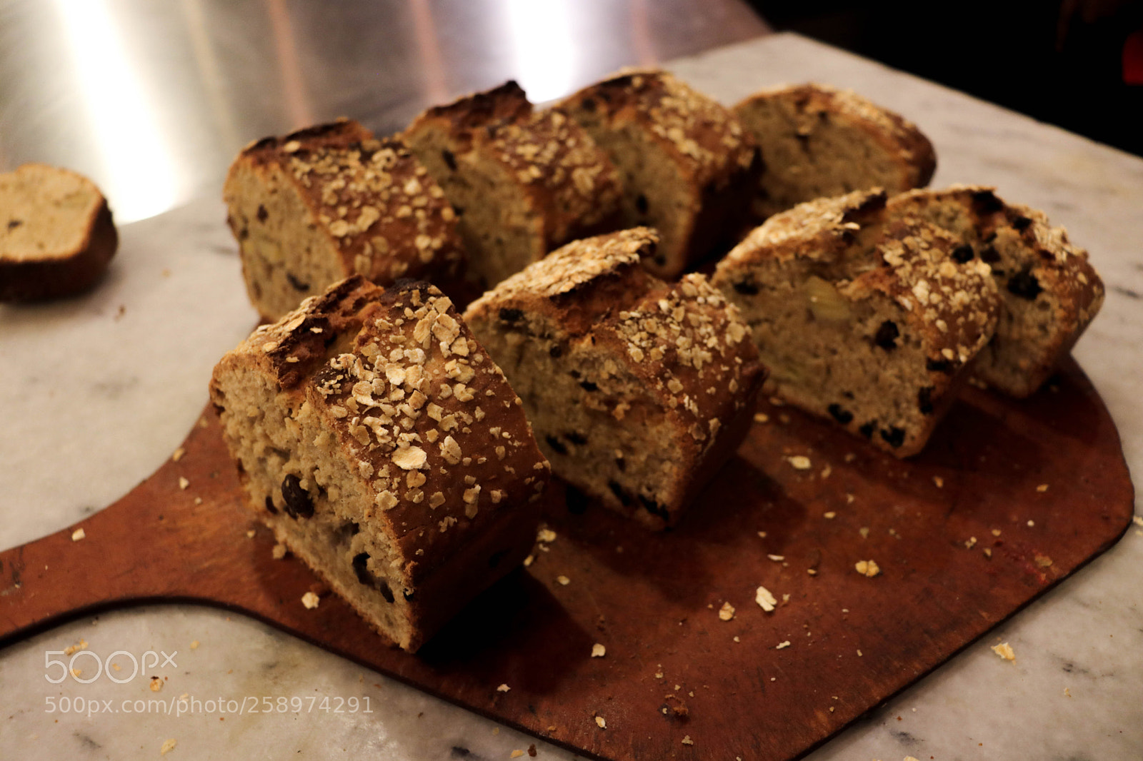 Canon EOS 800D (EOS Rebel T7i / EOS Kiss X9i) sample photo. Bread photography