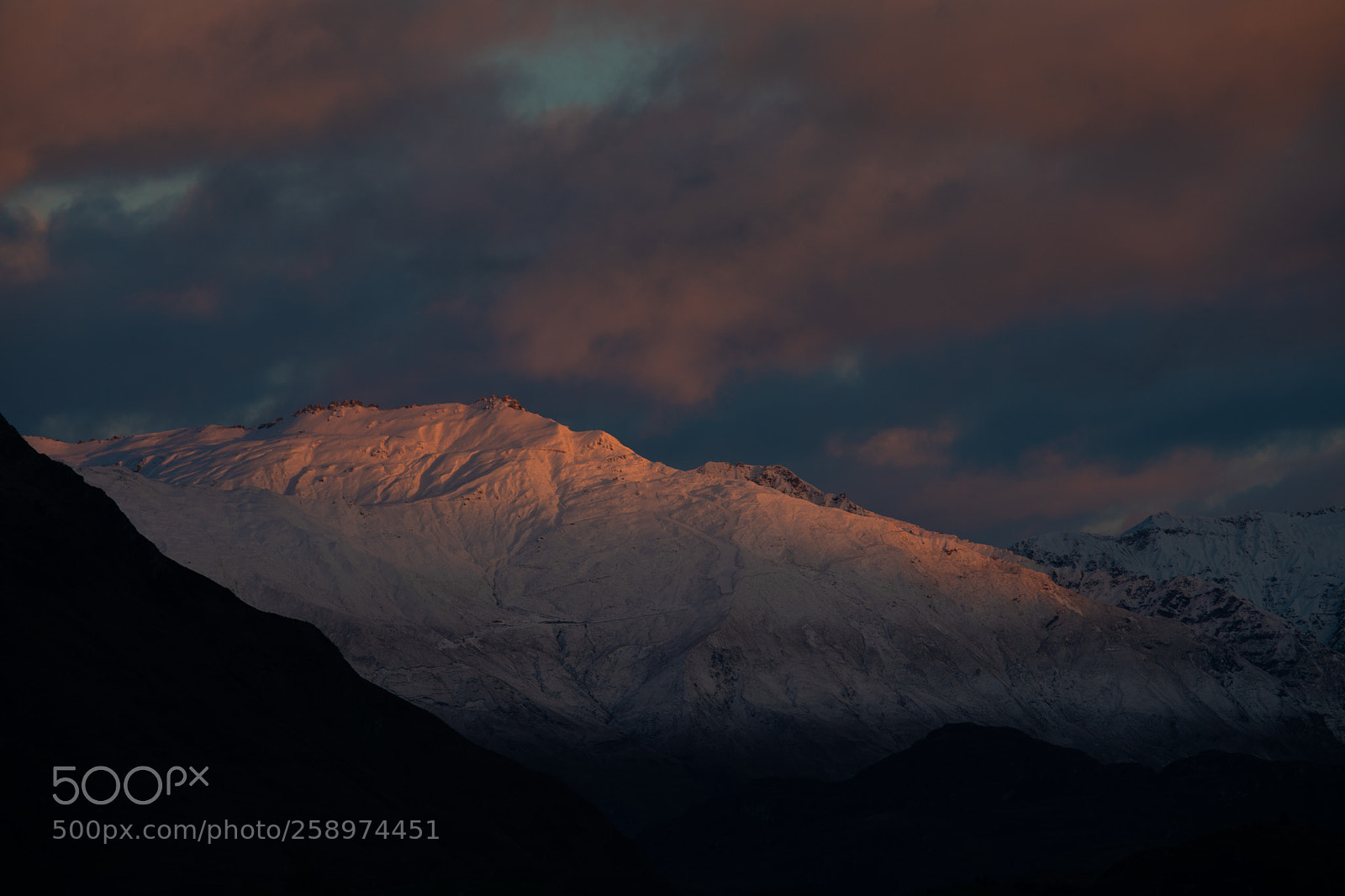 Canon EOS 5D Mark IV sample photo. Pink sunrise photography