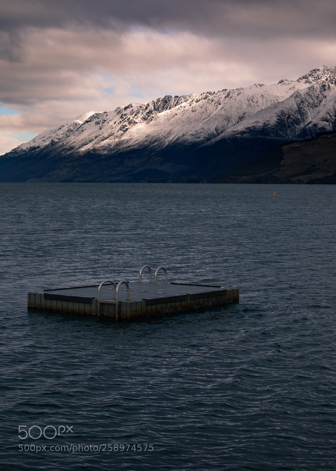Canon EOS 5D Mark IV sample photo. Lonely jetty photography