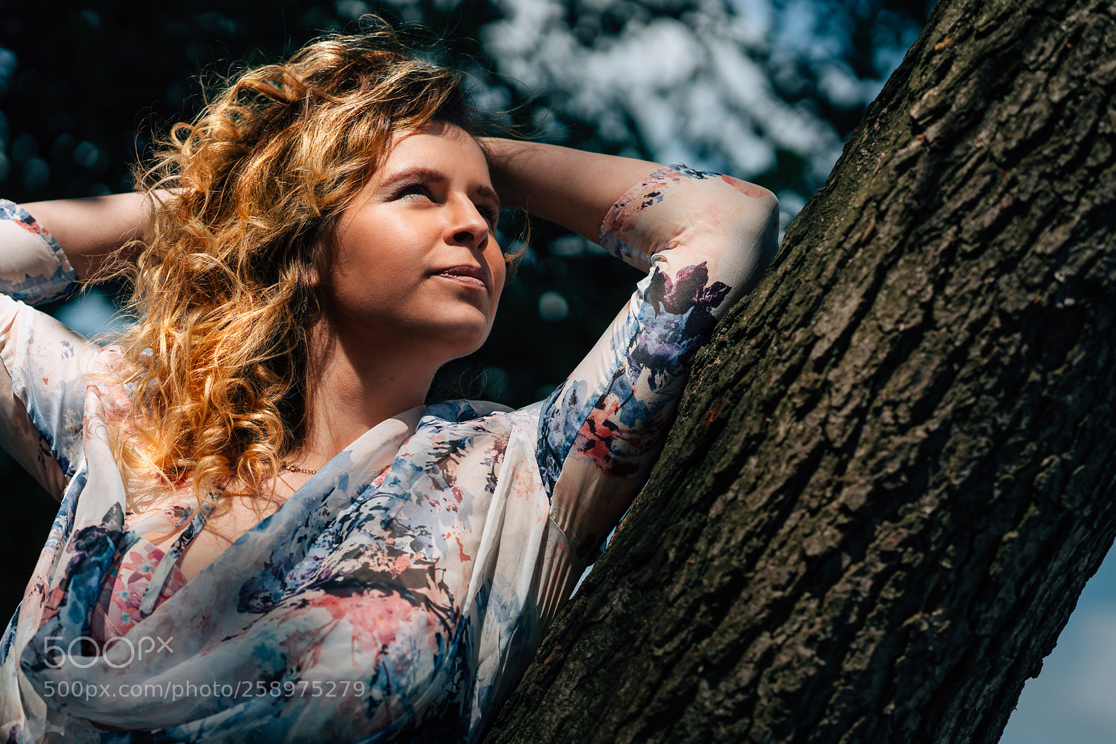 Sony a7R III sample photo. Red lady photography