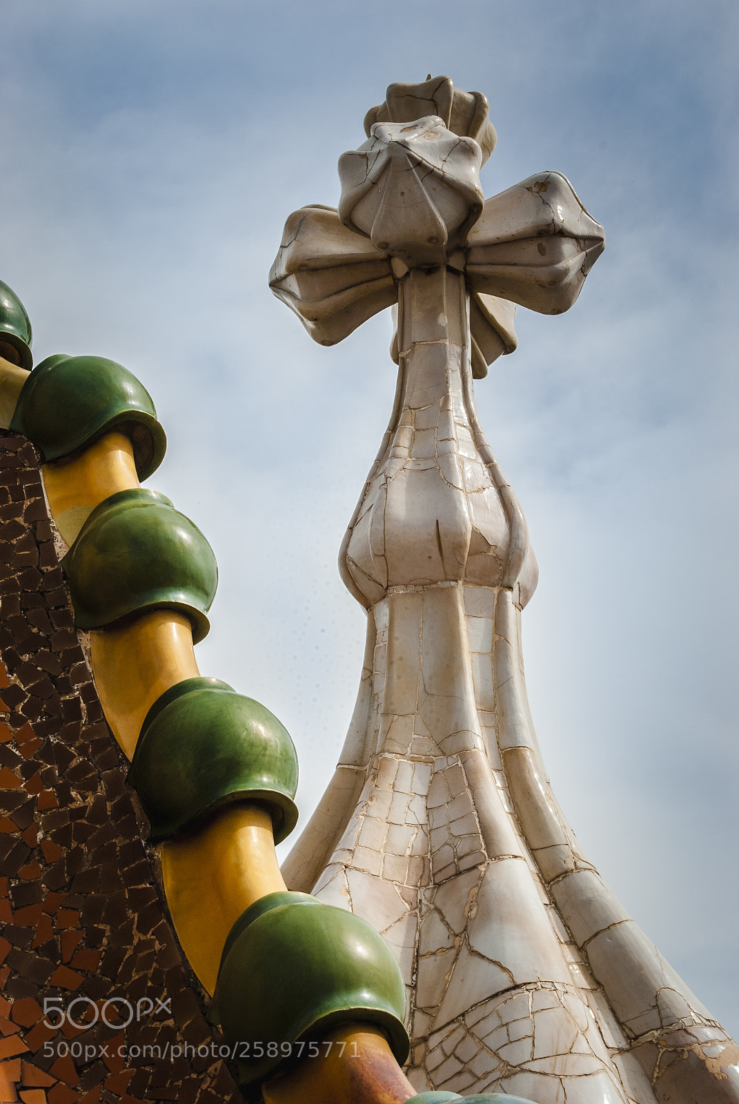 Nikon D80 sample photo. Casa batllo roof top photography