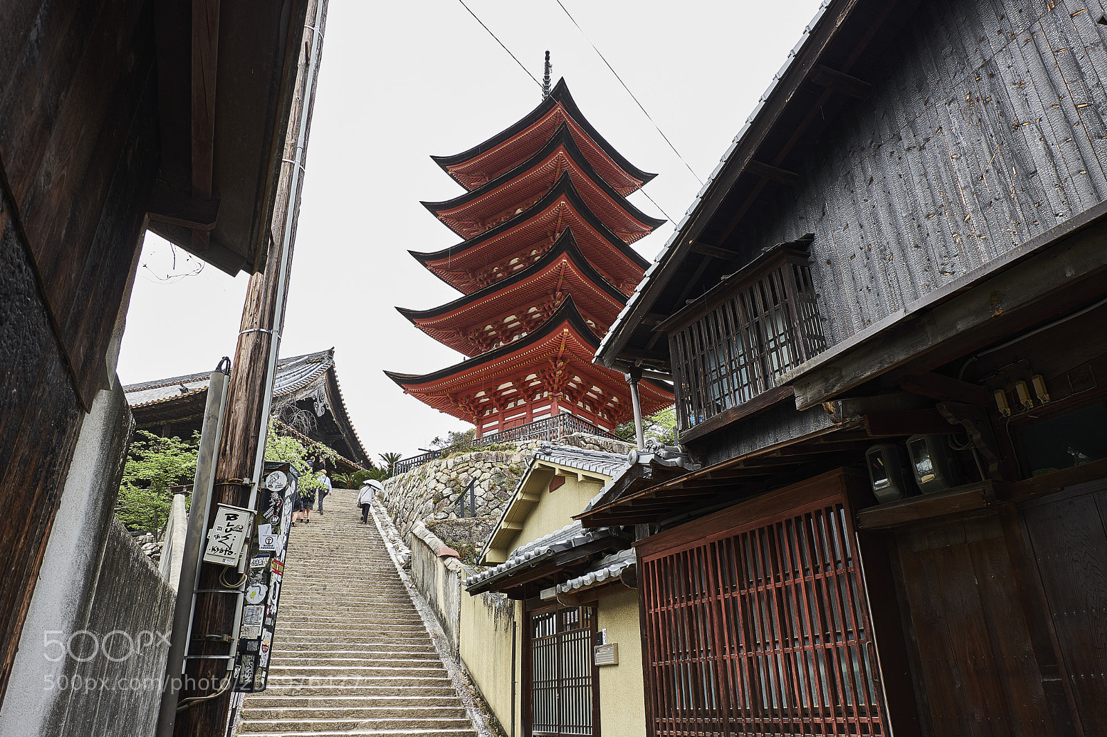 Fujifilm X-T20 sample photo. Up from the stairs photography