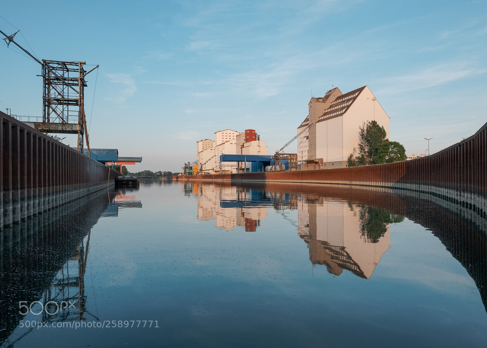 Fujifilm X-T2 sample photo. Alberner hafen photography