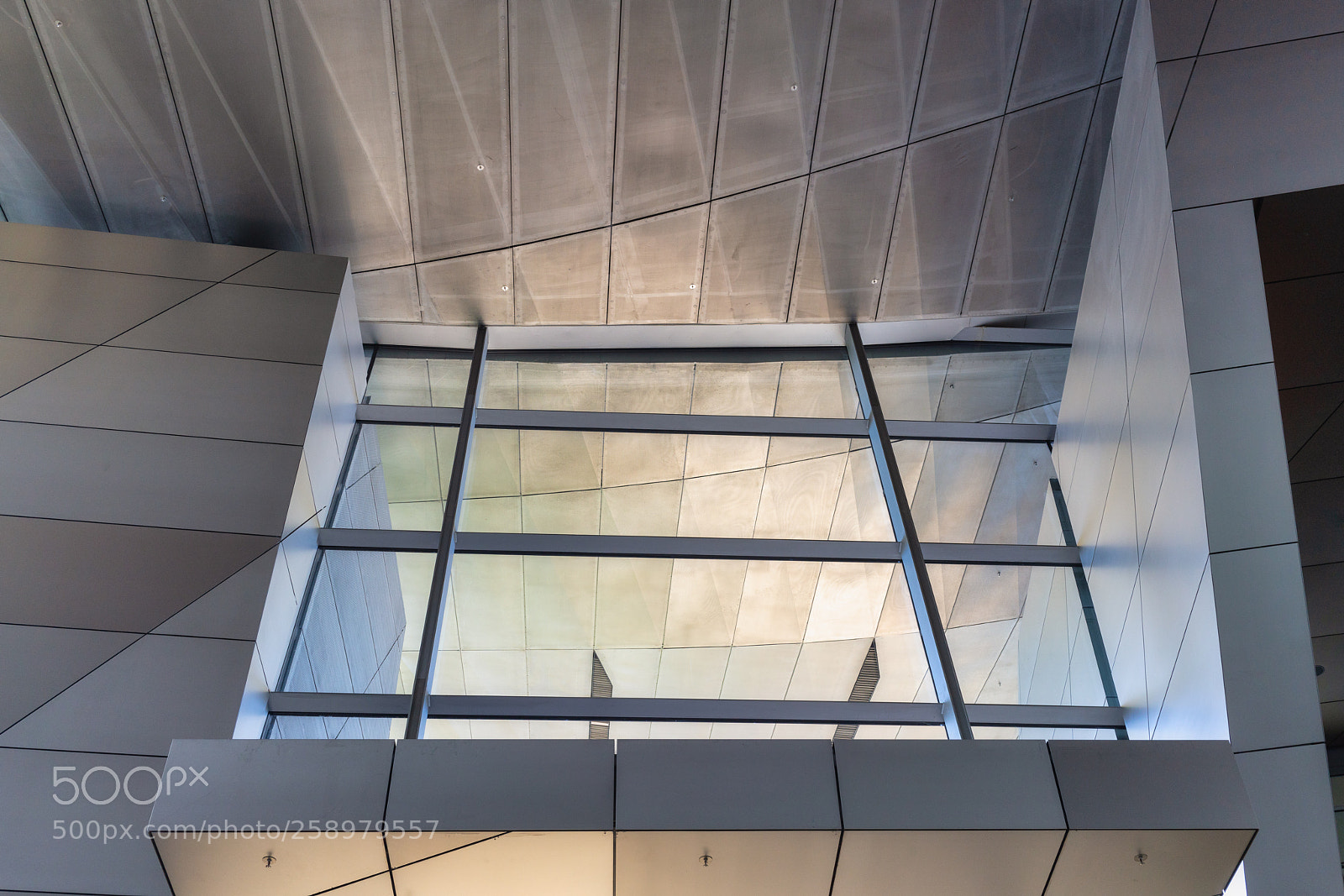 Sony a7R III sample photo. The upper floor photography