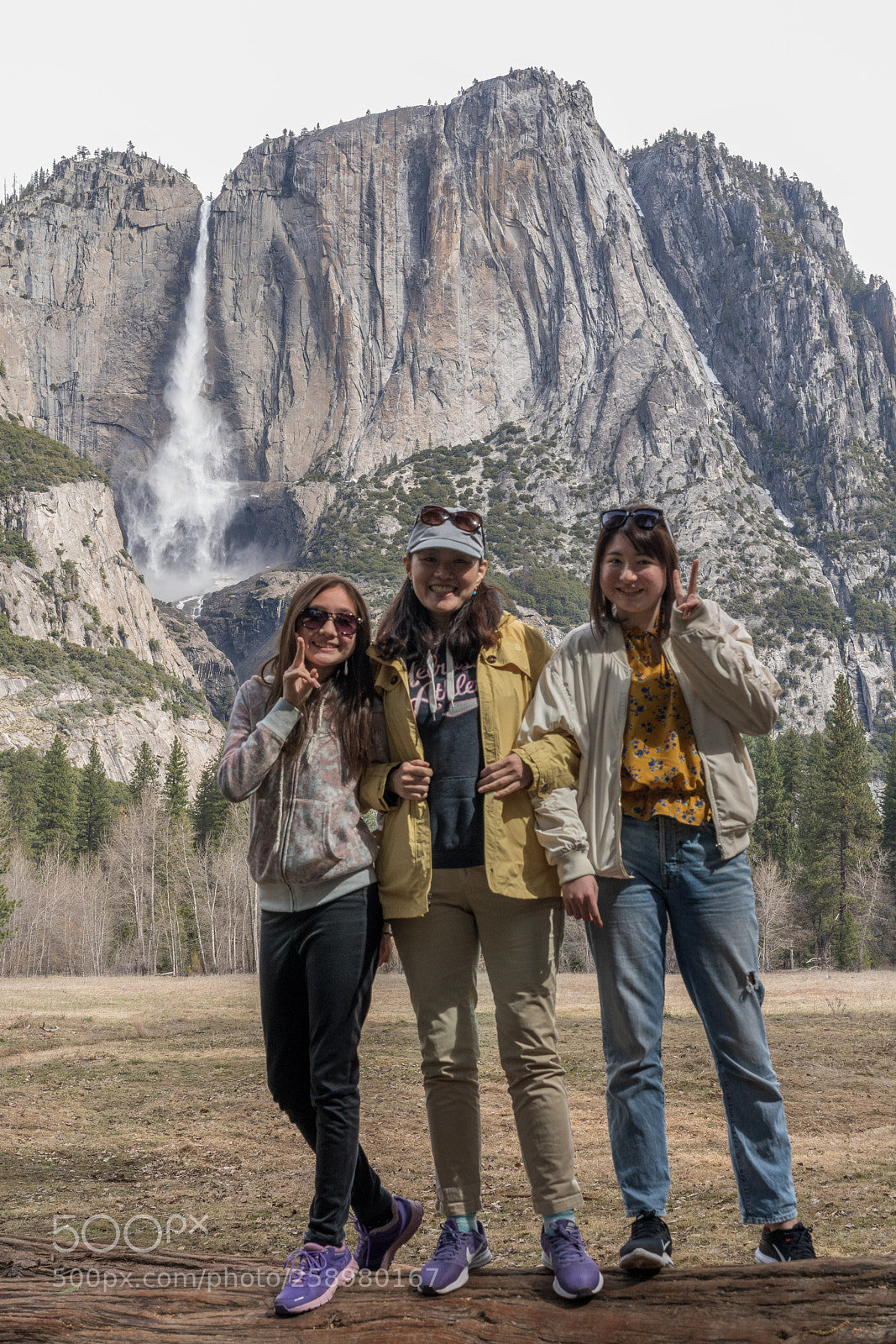 Sony a7R III sample photo. Family with the falls photography