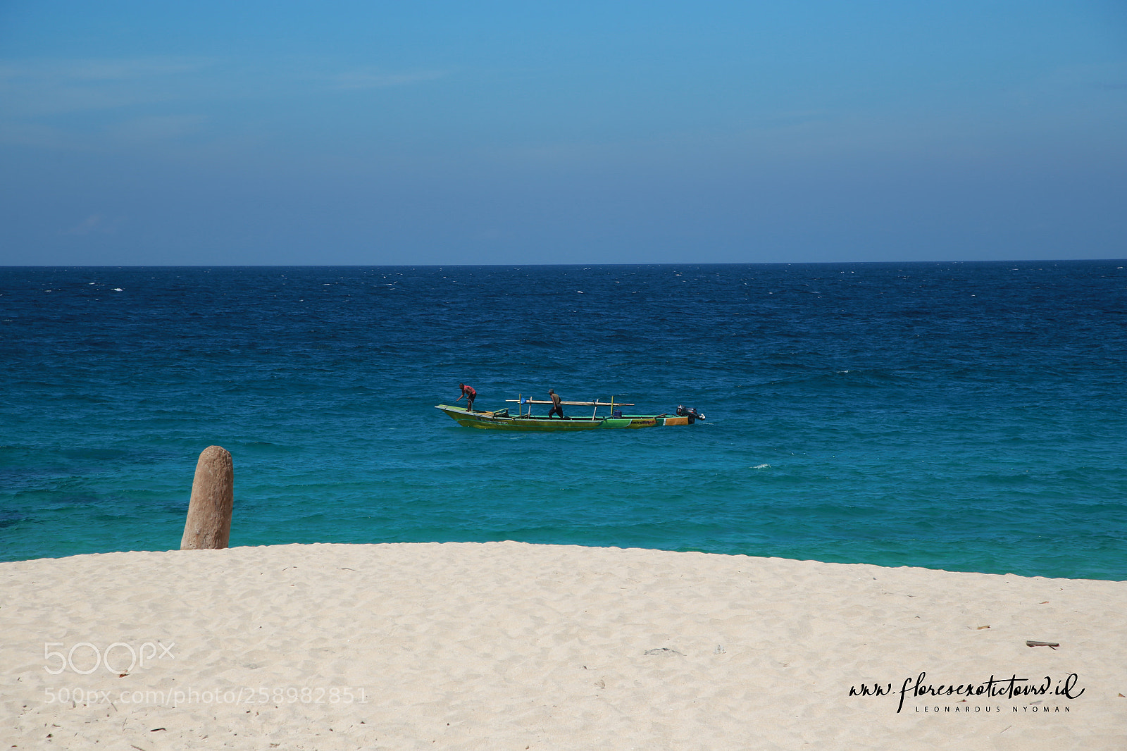 Canon EOS 6D sample photo. Minggar beach, lembata island photography