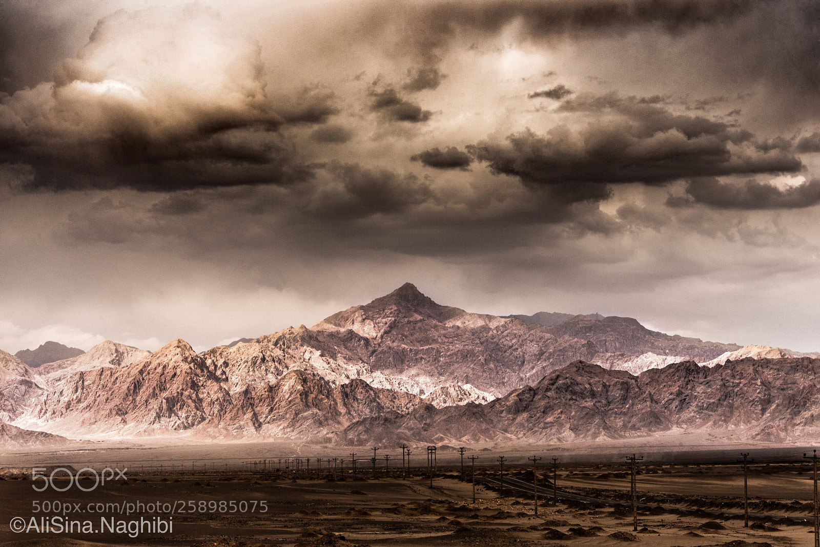 Nikon D750 sample photo. Hell way! yazd(explore) photography