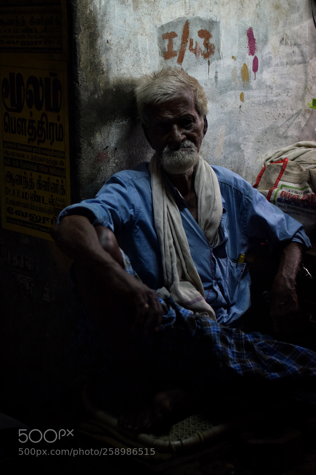 Nikon D3300 sample photo. Old man at the photography
