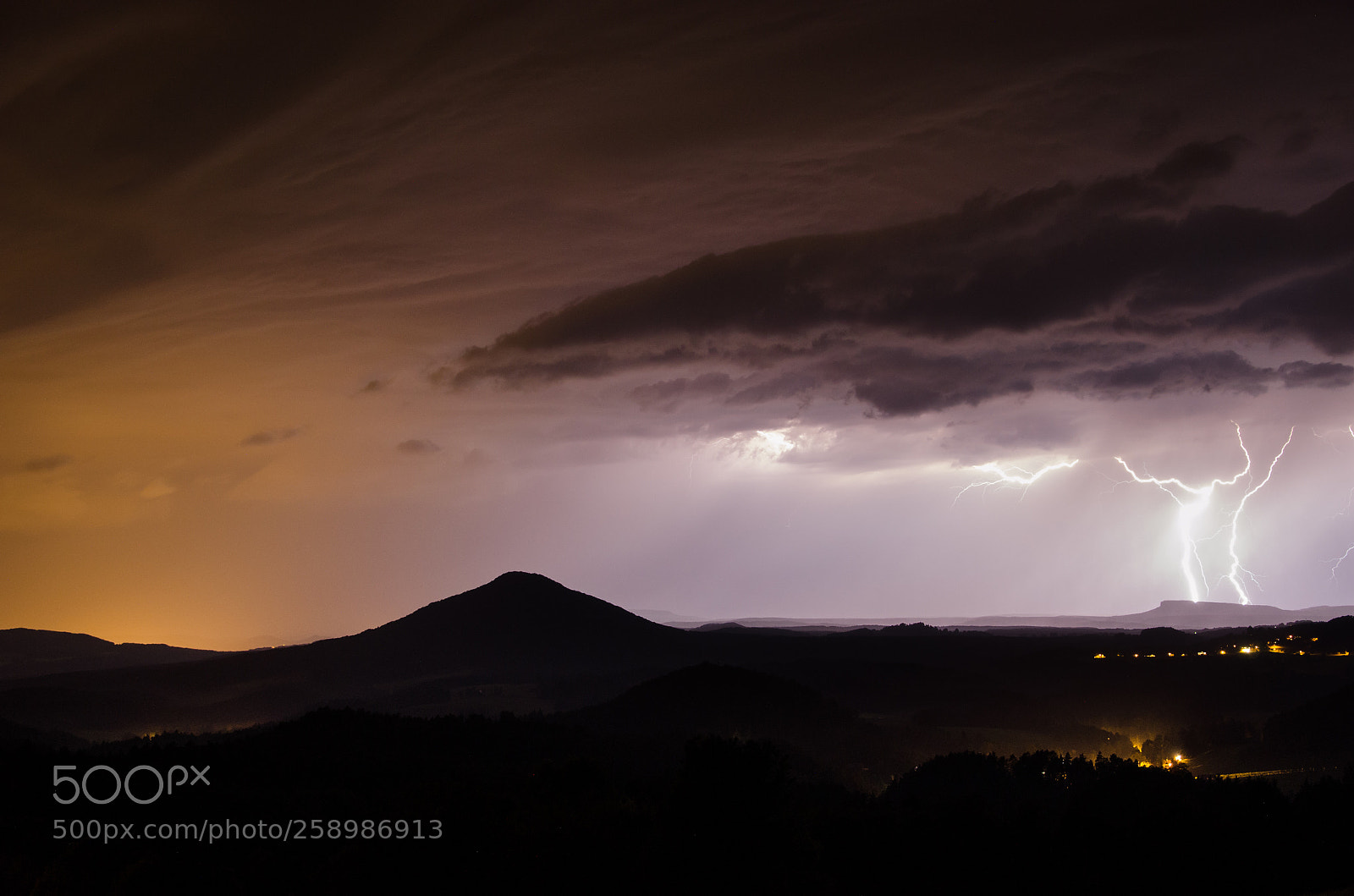 Nikon D5100 sample photo. Near storm photography