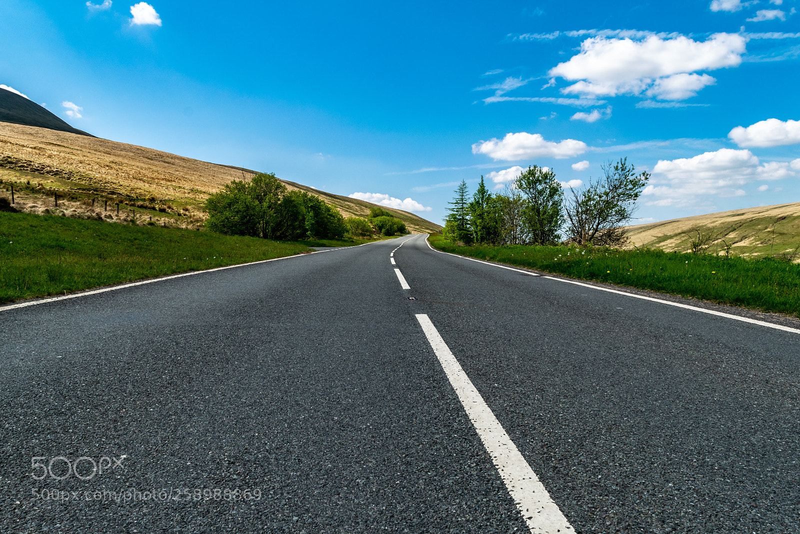 Nikon D3300 sample photo. Road brecon beacon photography