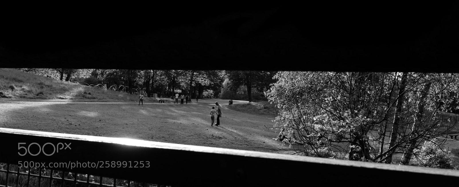 Fujifilm X100F sample photo. Candid photography