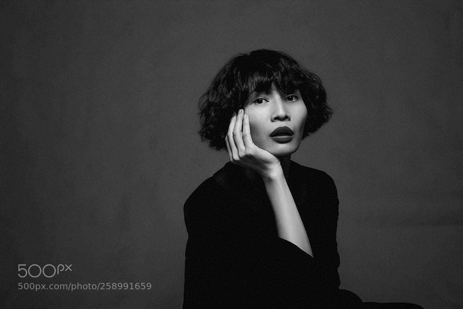 Canon EOS 5D Mark II sample photo. Lam lemth bw photography