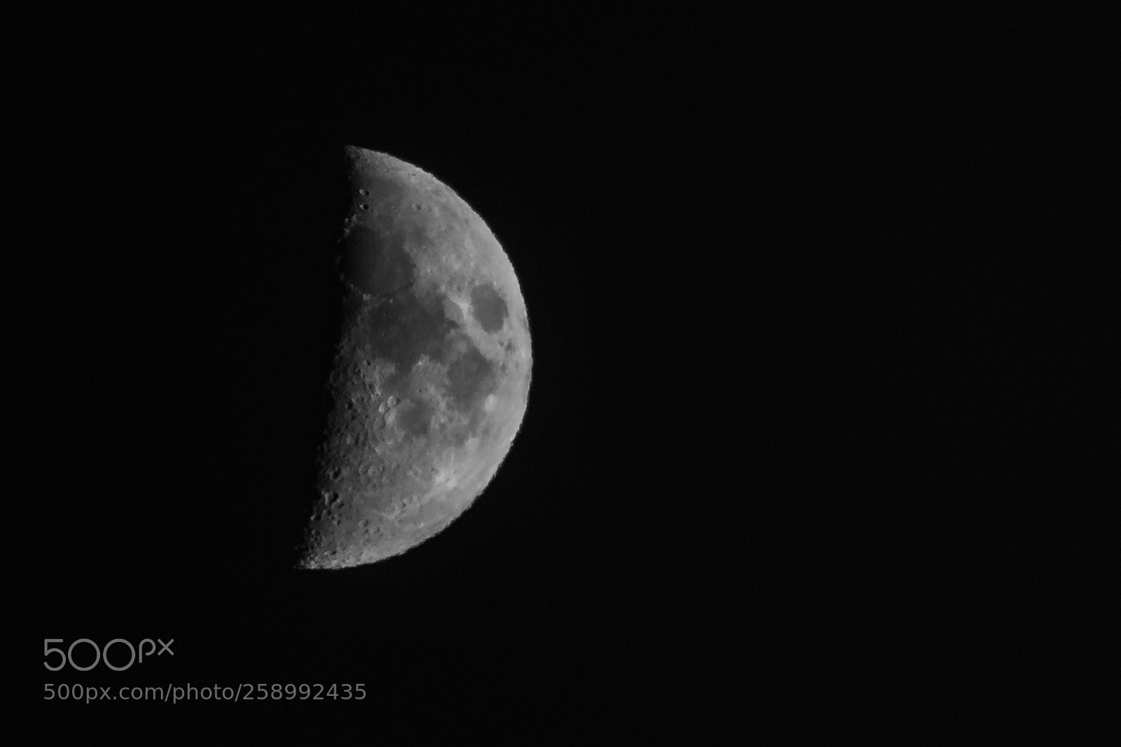 Nikon D5300 sample photo. The moon photography
