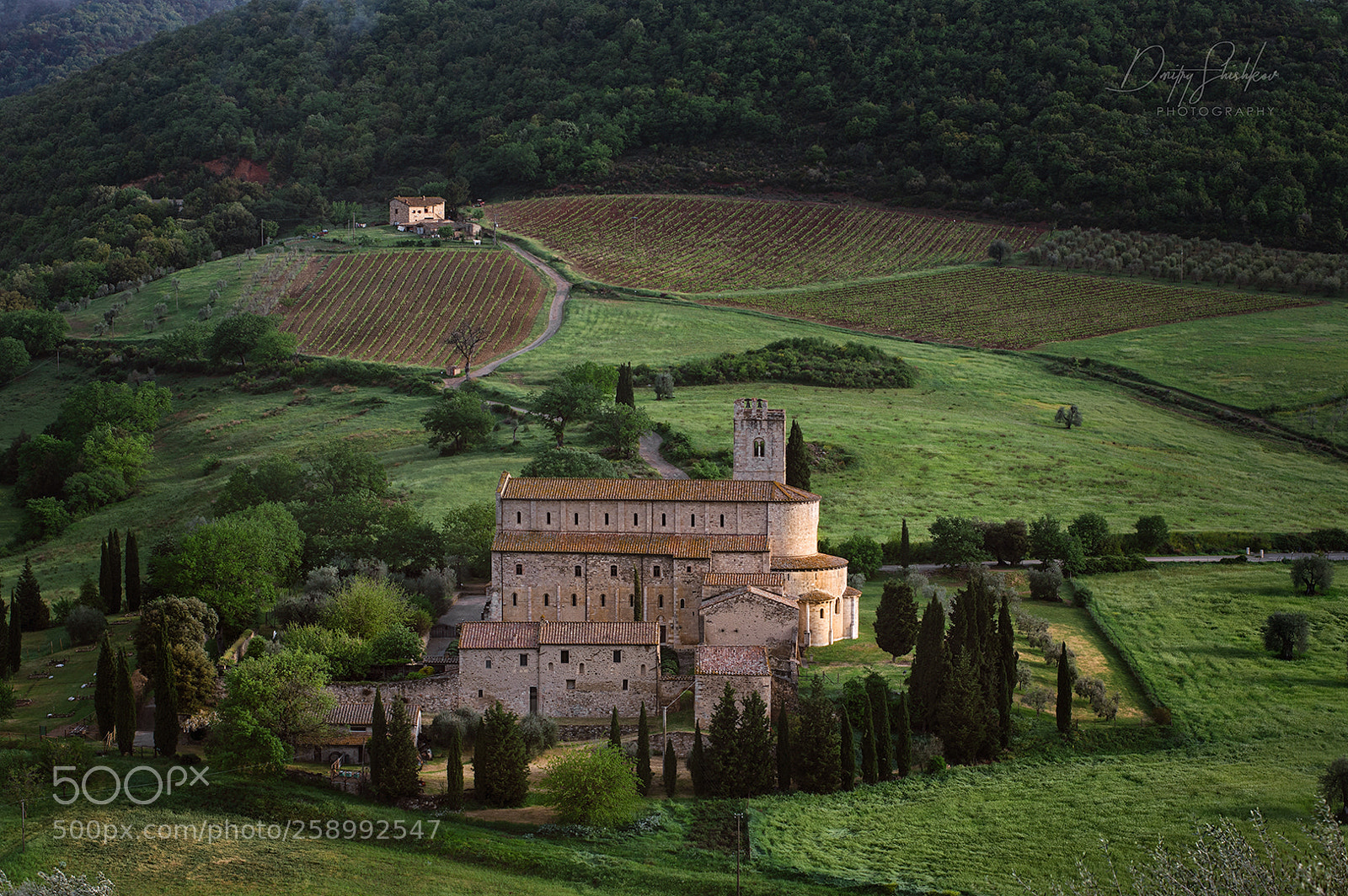 Pentax K-3 II sample photo. Castelnuovo dell'abate, italy. photography