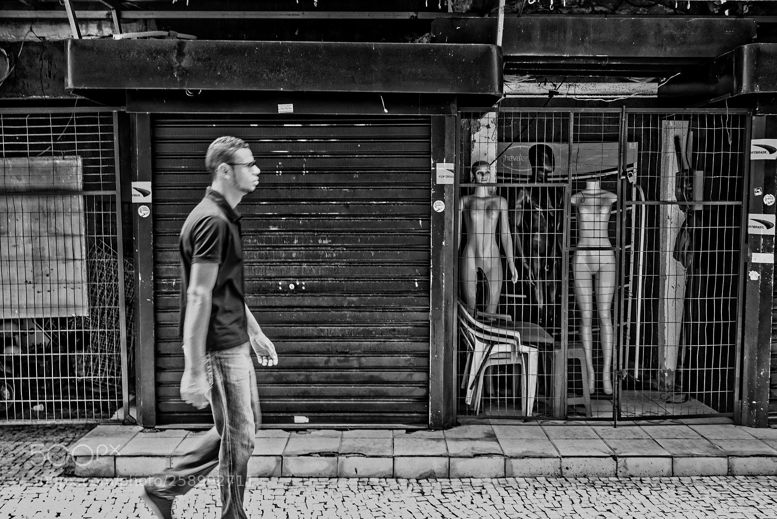 Leica M (Typ 240) sample photo. Jail photography