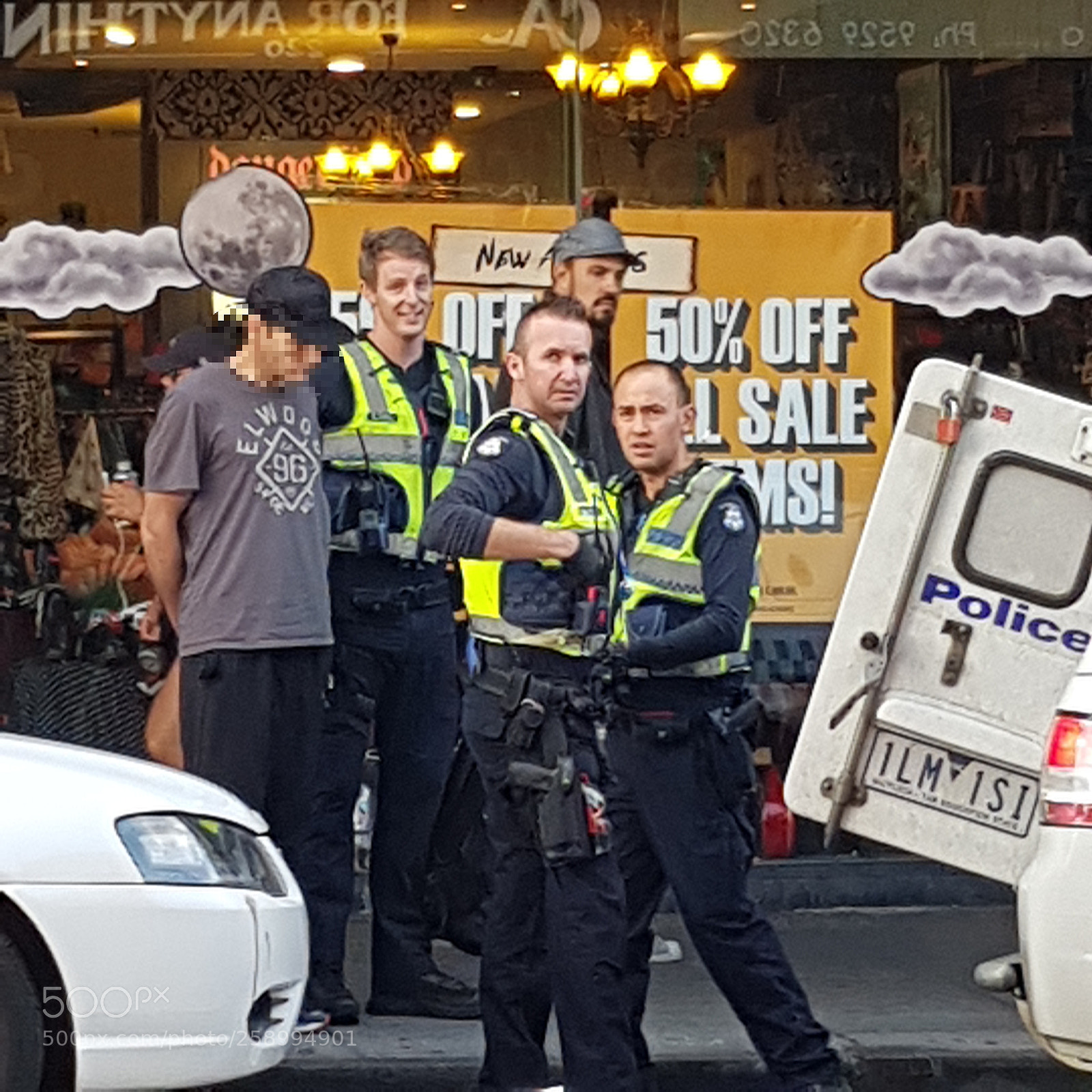 Samsung Galaxy S8 sample photo. The arrest photography