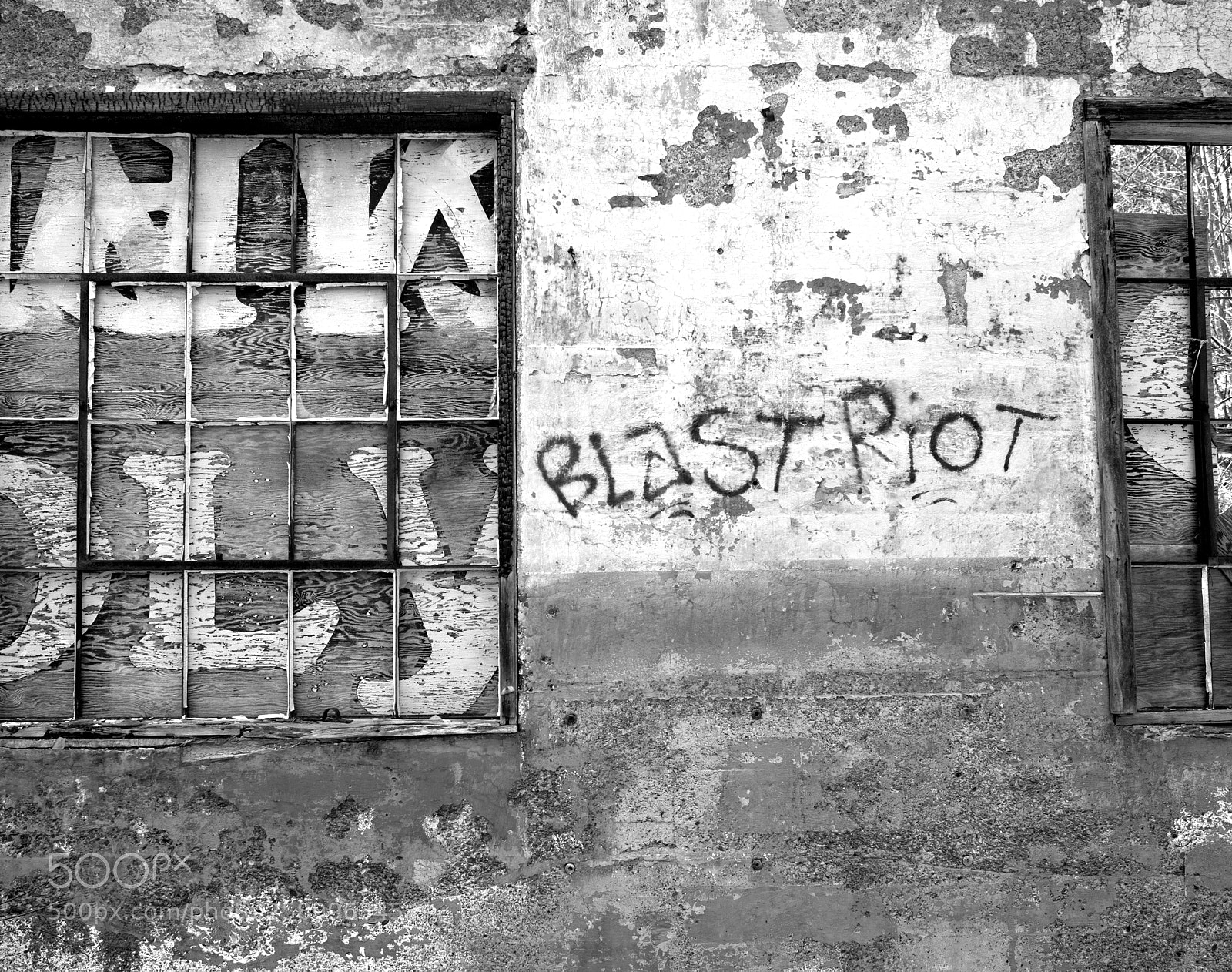 Nikon D850 sample photo. Blast riot photography