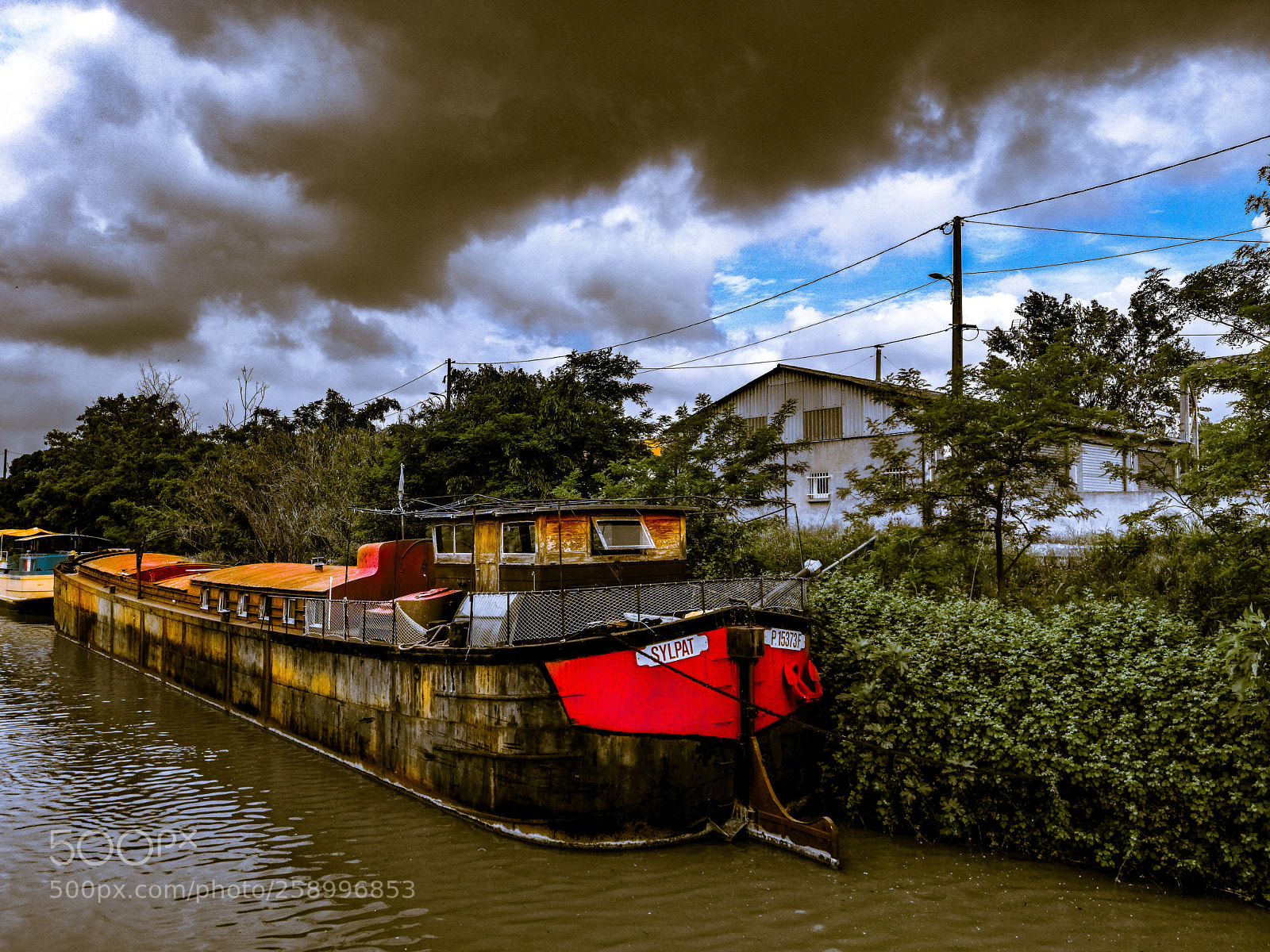 HUAWEI CLT-L29 sample photo. Hausboot im canal du photography