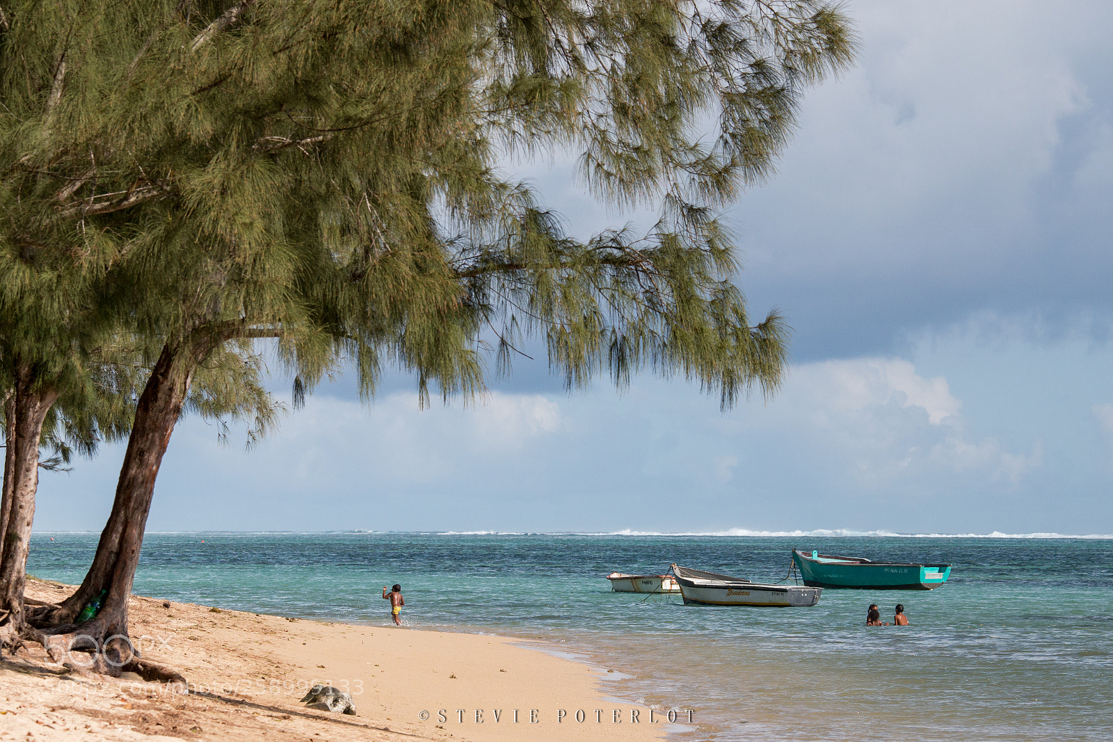 Canon EOS 70D sample photo. B e a c photography