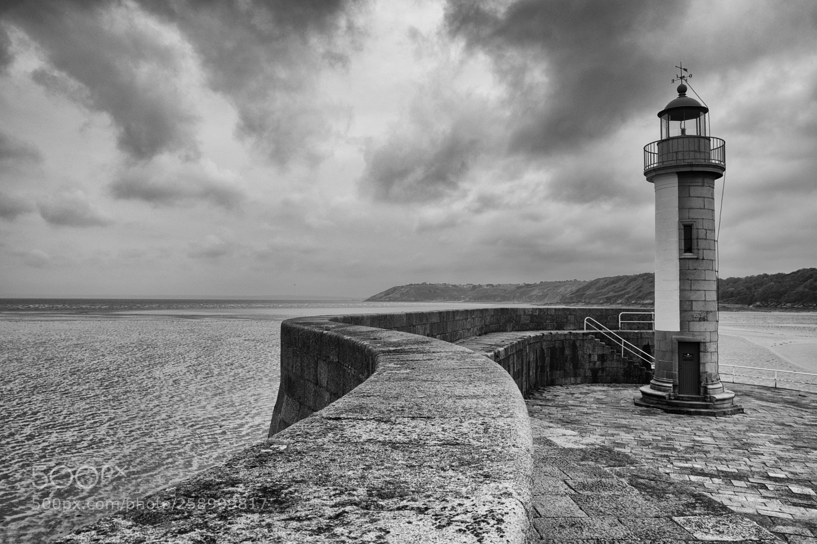 Fujifilm X-T1 sample photo. Lighthouse in binic photography