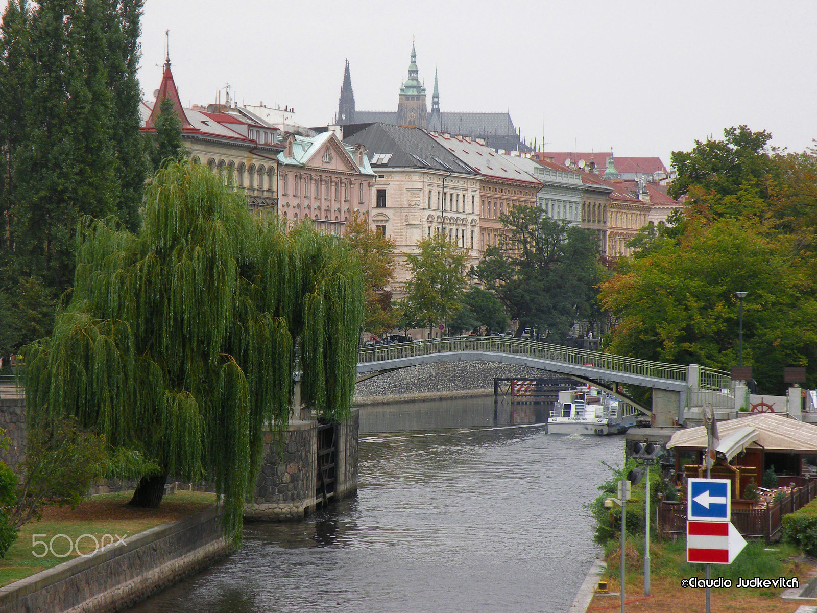 Nikon Coolpix P80 sample photo. By the river photography