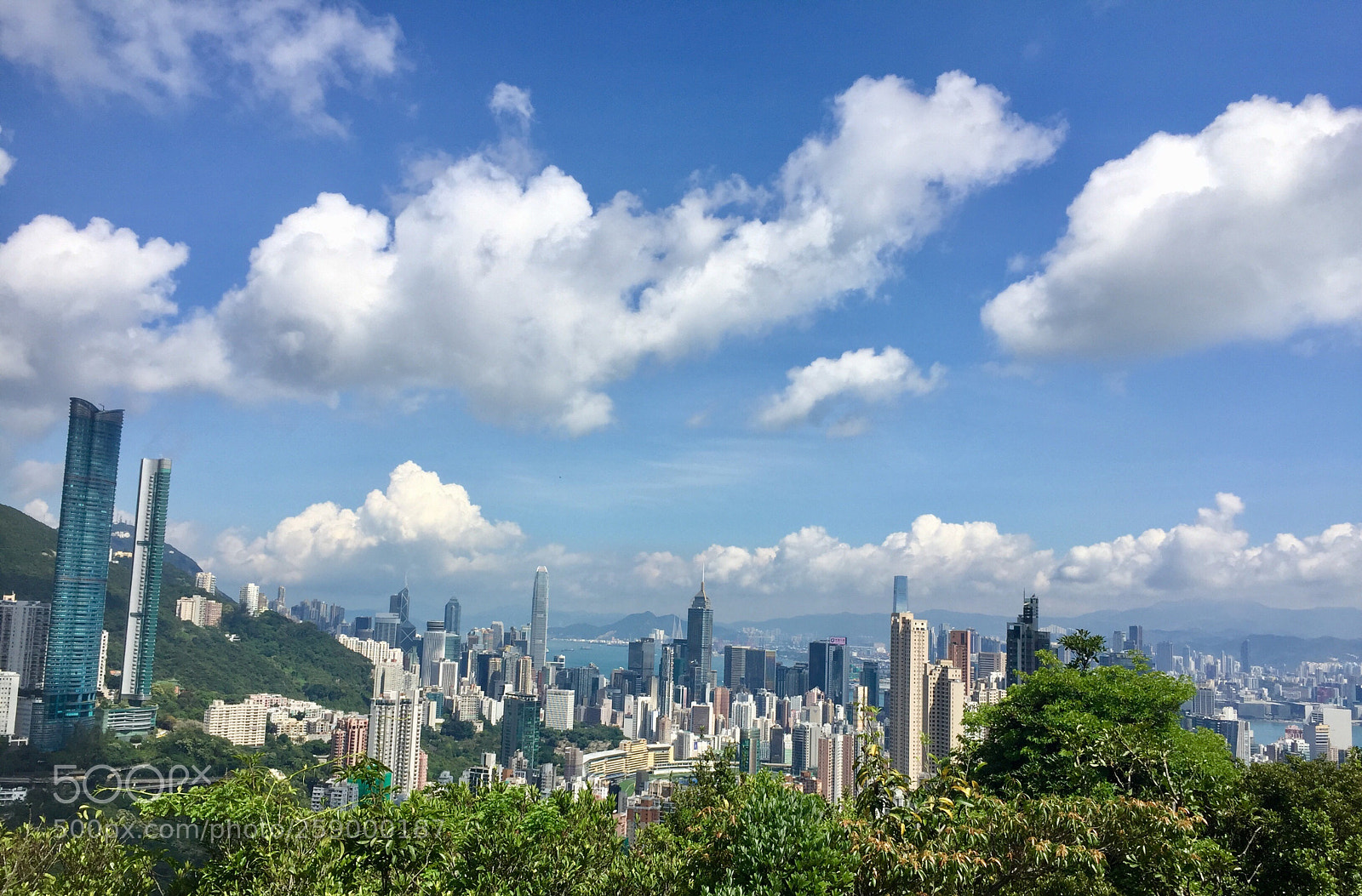Apple iPhone 6 Plus sample photo. Nice day of hong photography