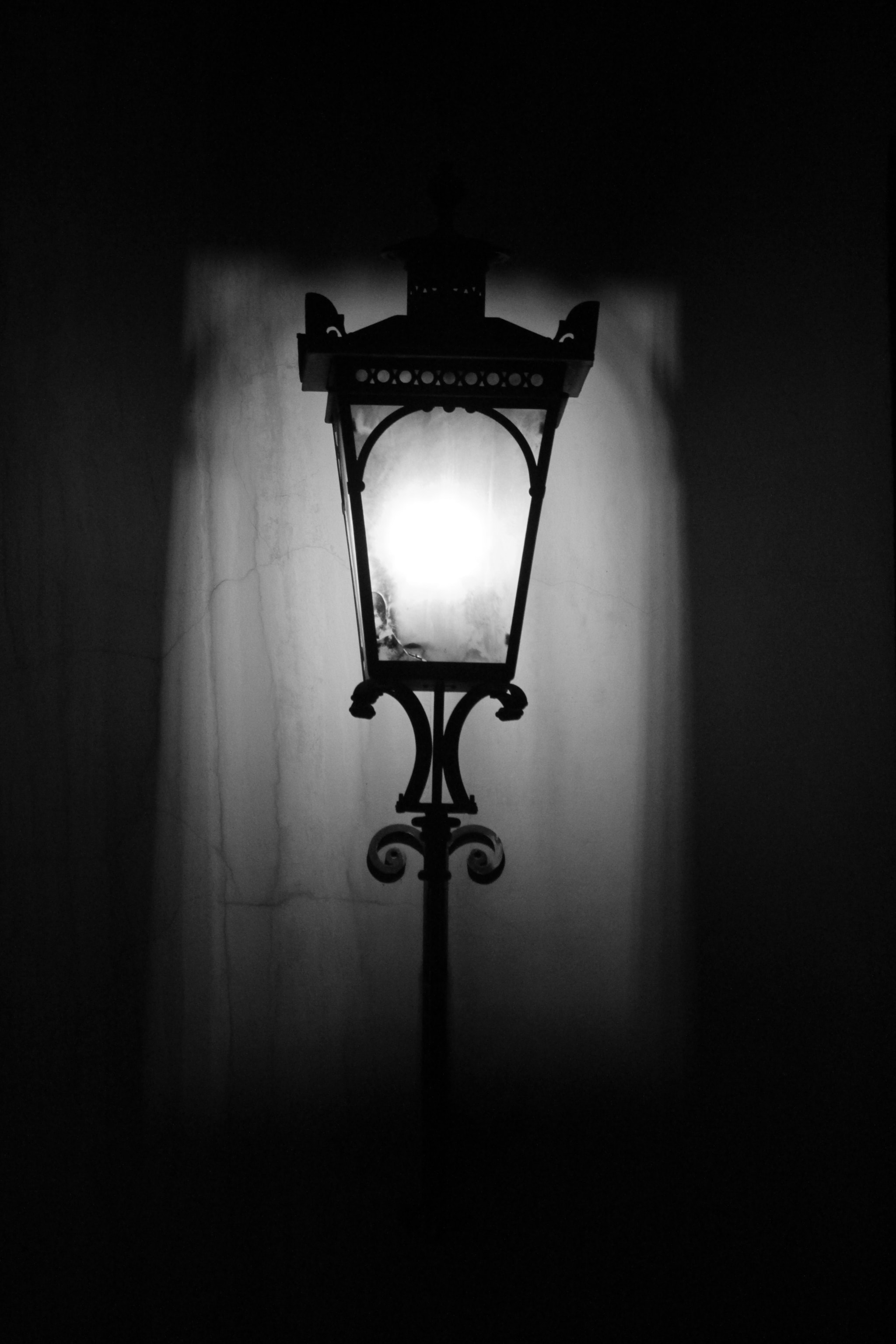 Canon EF 75-300mm f/4-5.6 USM sample photo. Night lights photography