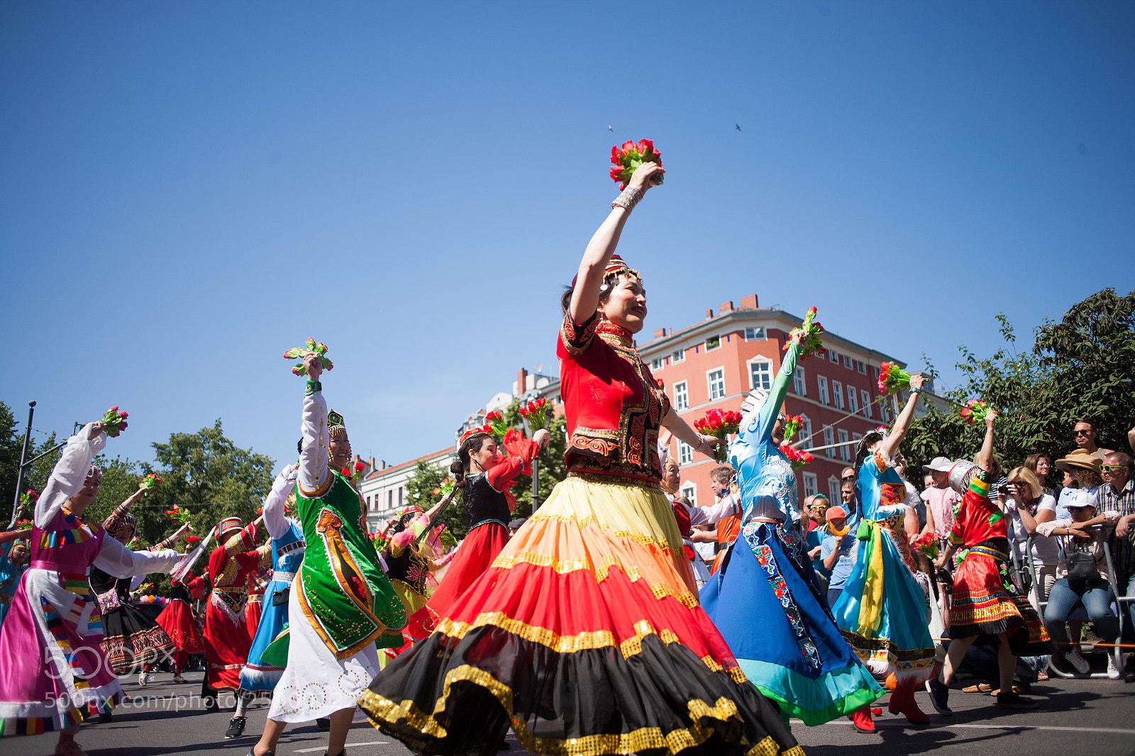 Canon EOS-1Ds Mark II sample photo. Berlin carnival,18 photography