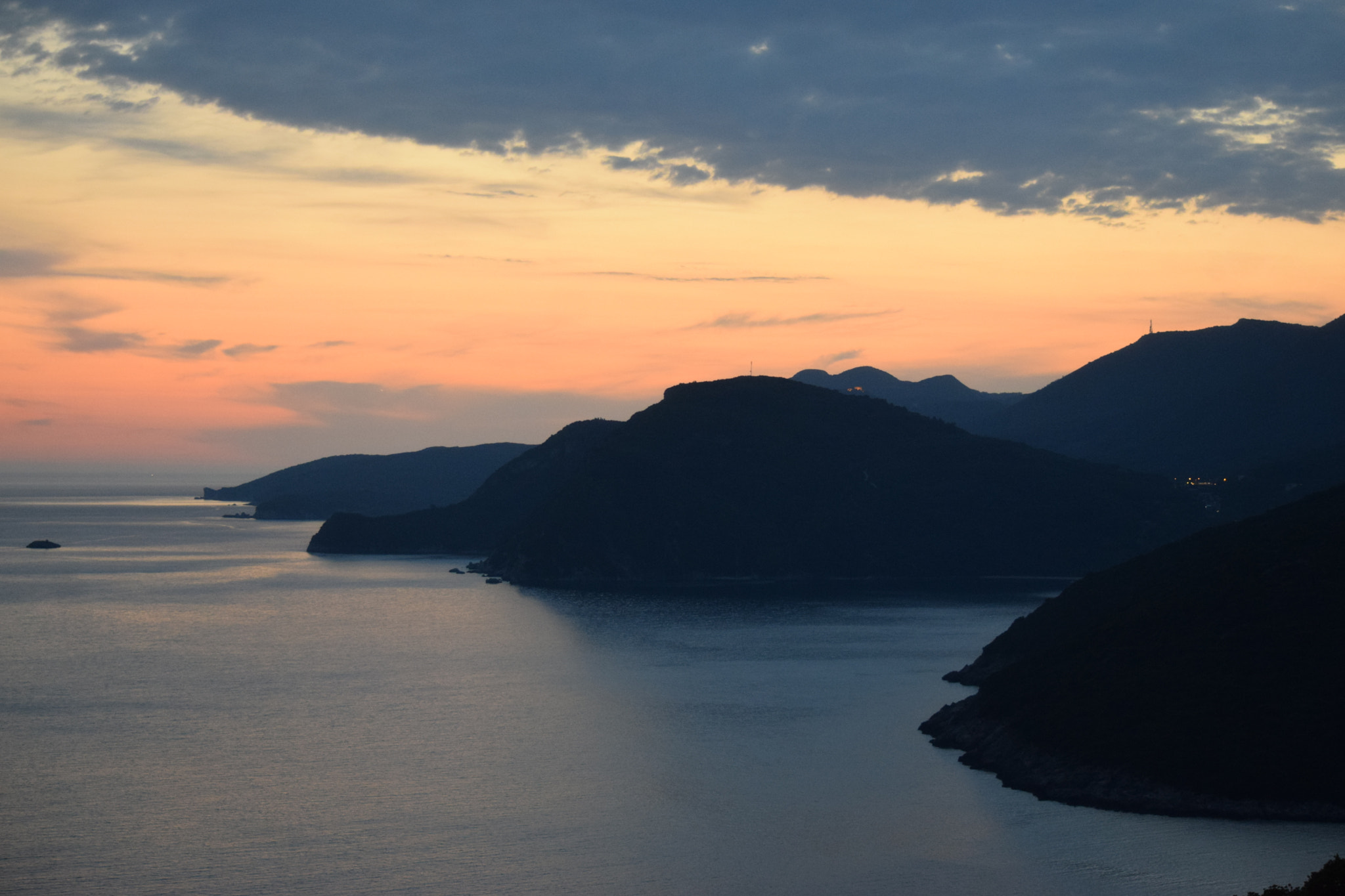 Nikon D5300 sample photo. Sunset on the coast of greece photography