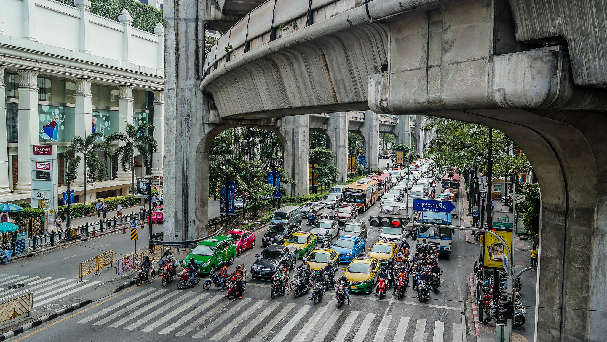 Samsung NX2000 sample photo. Travel asia photography