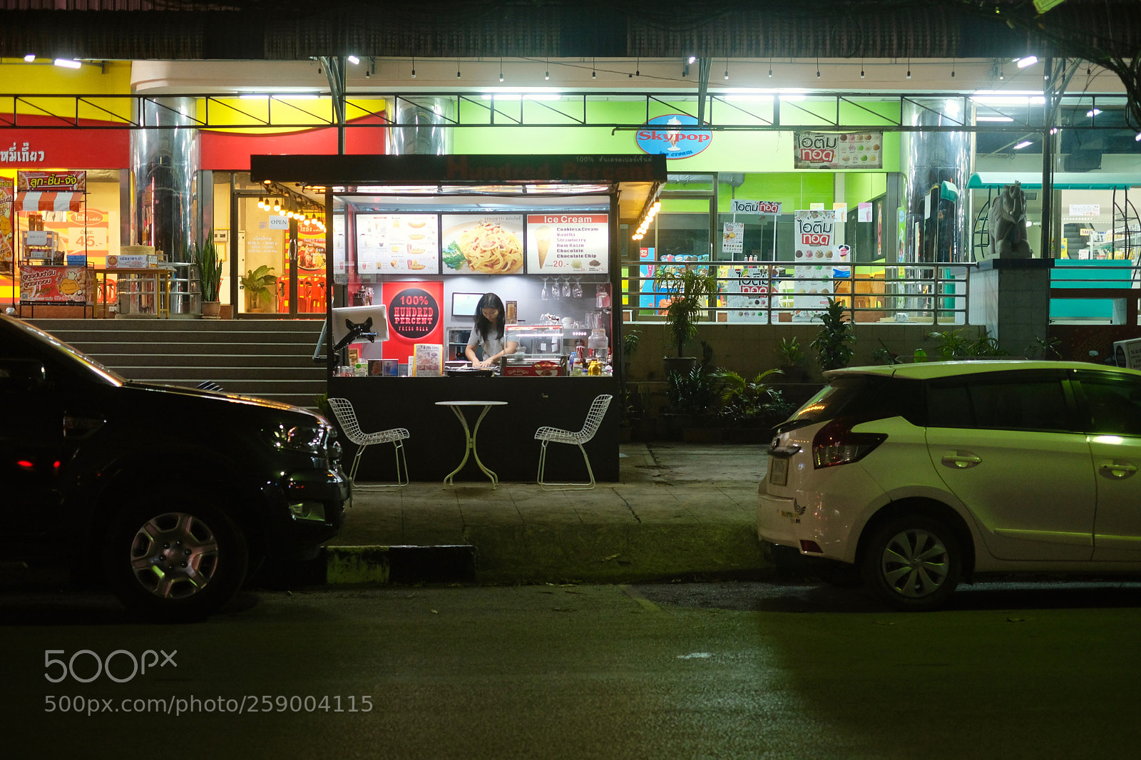 Fujifilm X-T2 sample photo. Food stand photography