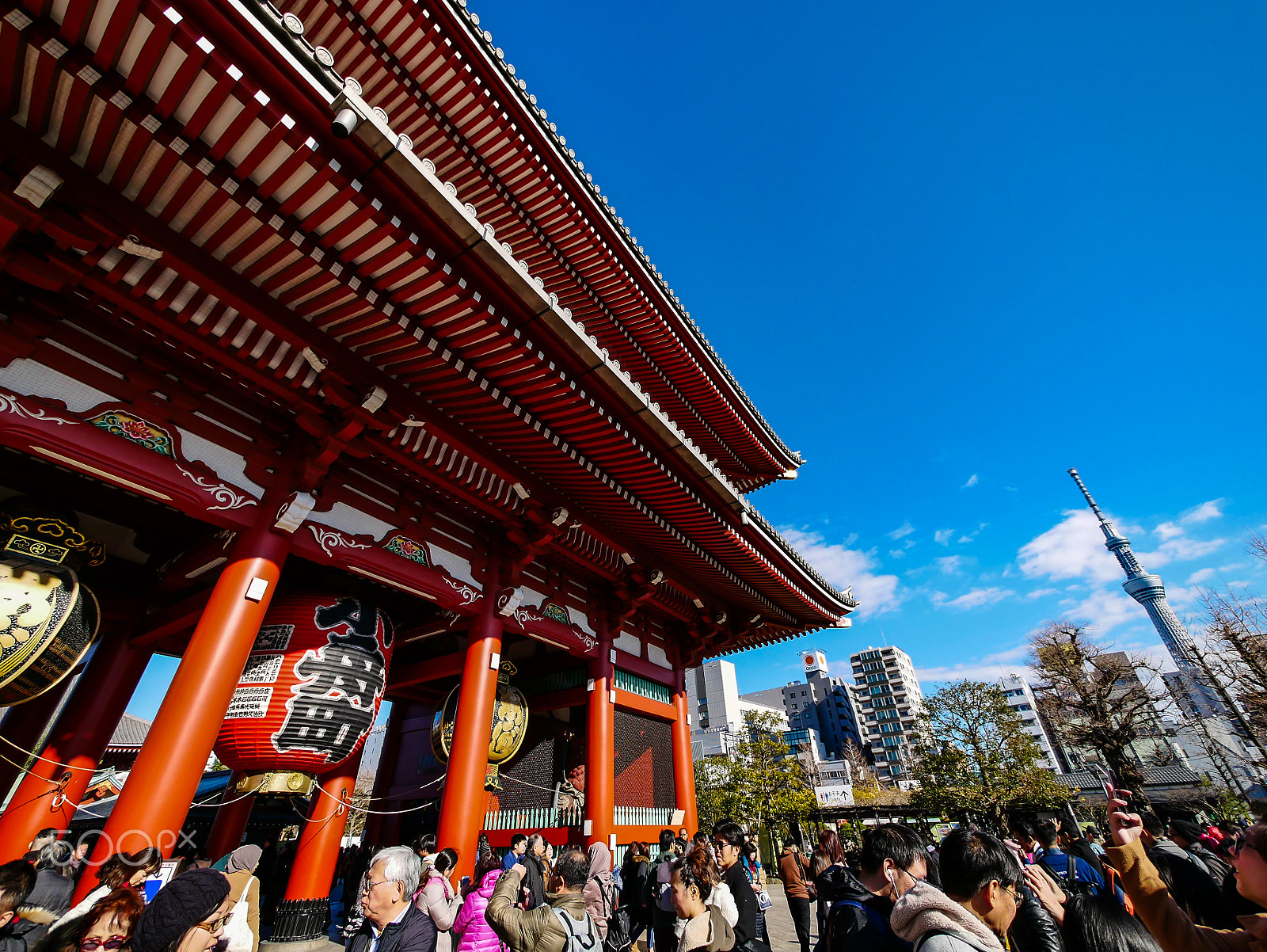 Panasonic Lumix DMC-GX85 (Lumix DMC-GX80 / Lumix DMC-GX7 Mark II) sample photo. Sensoji and skytree photography