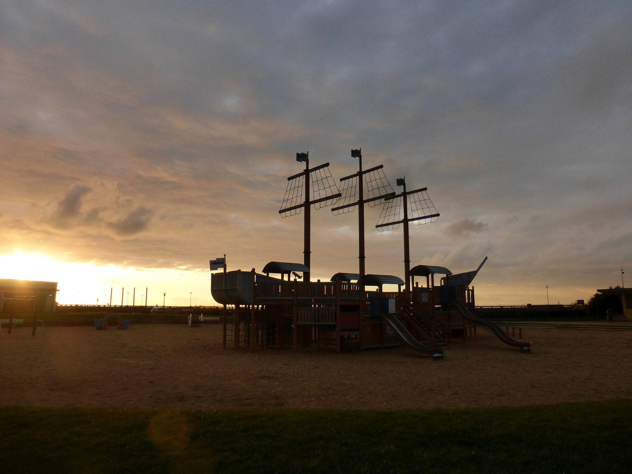 Panasonic DMC-TZ36 sample photo. Dieppe playground photography