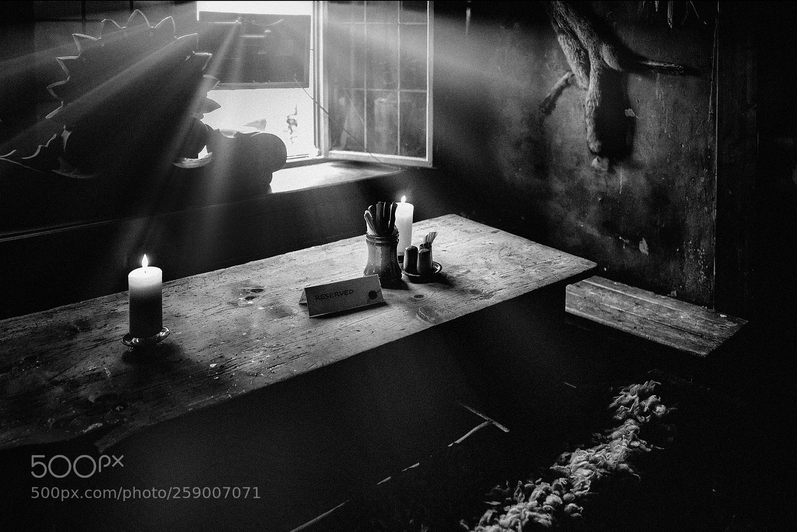 Leica Q (Typ 116) sample photo. Las dos velas photography