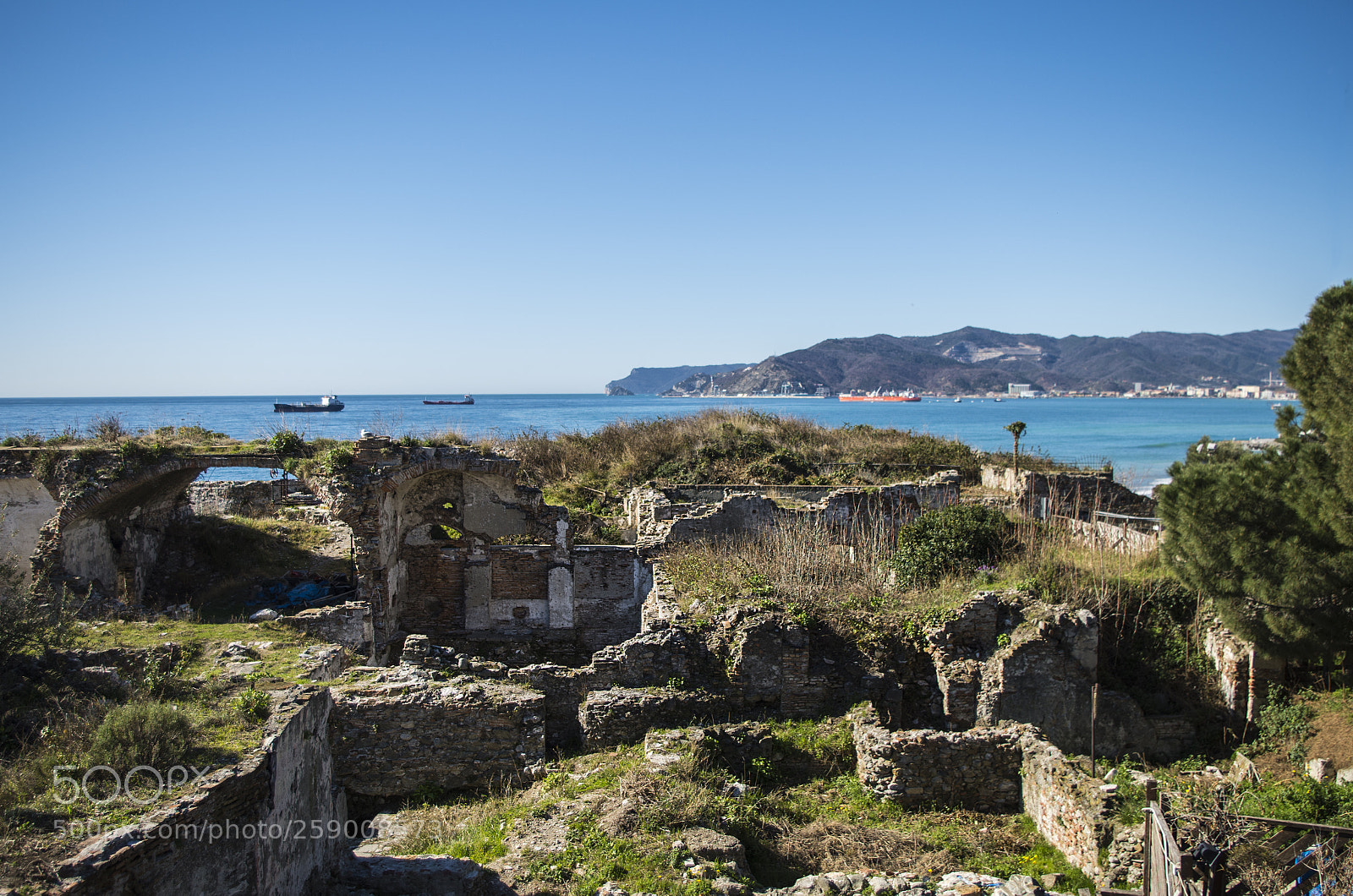 Pentax K-50 sample photo. Savona, fortezza del priamar photography