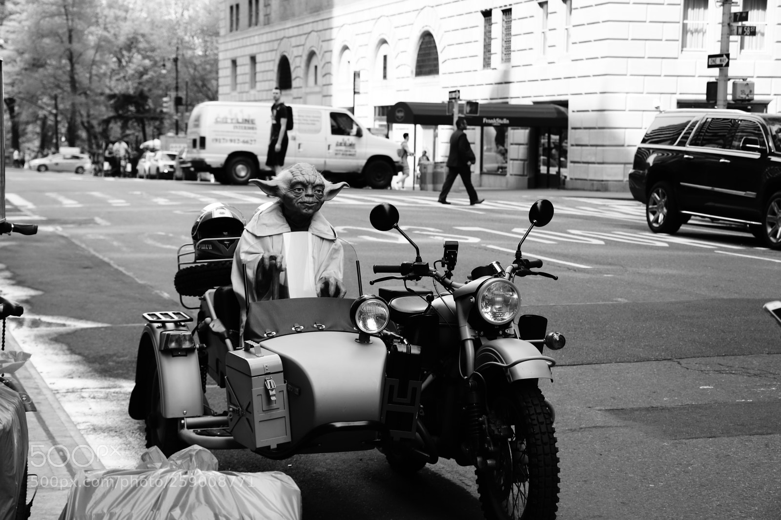 Canon EOS 800D (EOS Rebel T7i / EOS Kiss X9i) sample photo. Side car yoda photography
