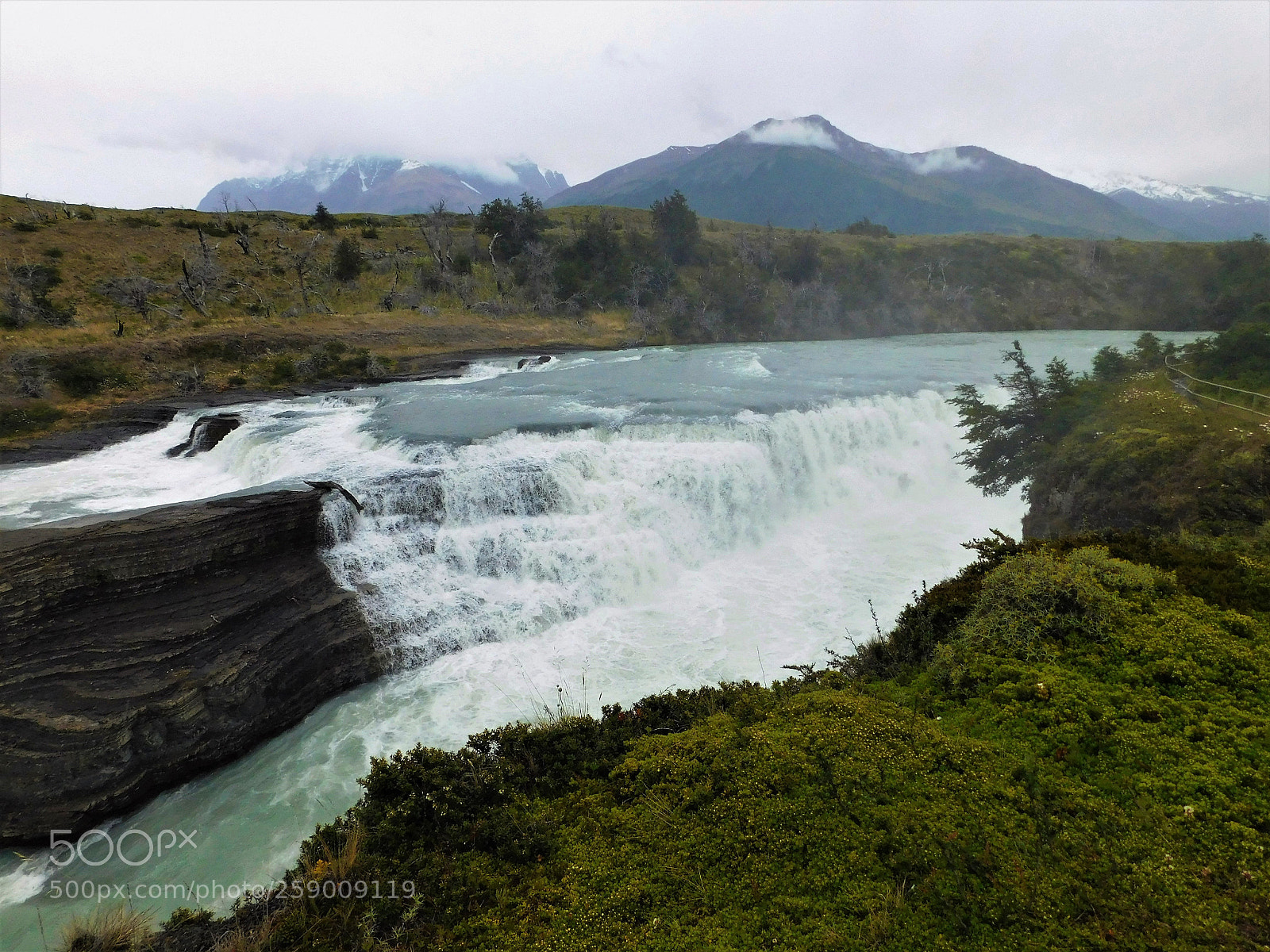 Nikon Coolpix L840 sample photo. Cascada del rio paine photography