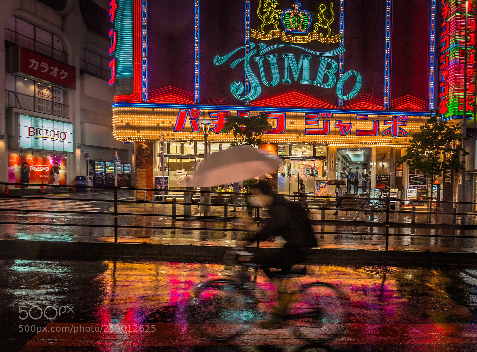Sony SLT-A58 sample photo. Cyclist photography