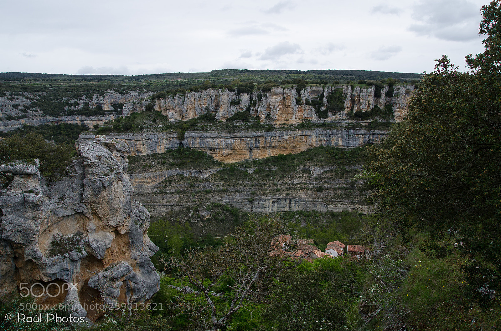 Nikon D7000 sample photo. Orbaneja del castillo photography