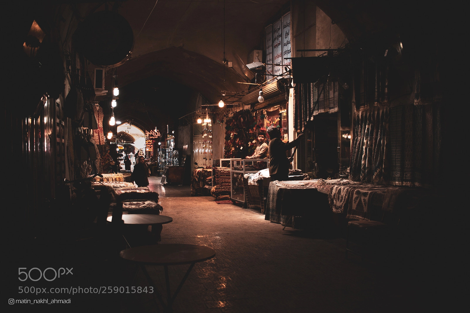 Canon EOS 700D (EOS Rebel T5i / EOS Kiss X7i) sample photo. Lights of bazaar... photography