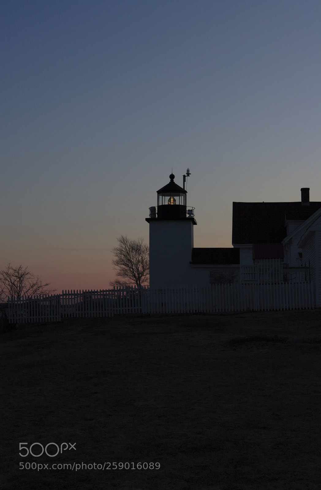 Canon EOS 20D sample photo. Fort point light photography