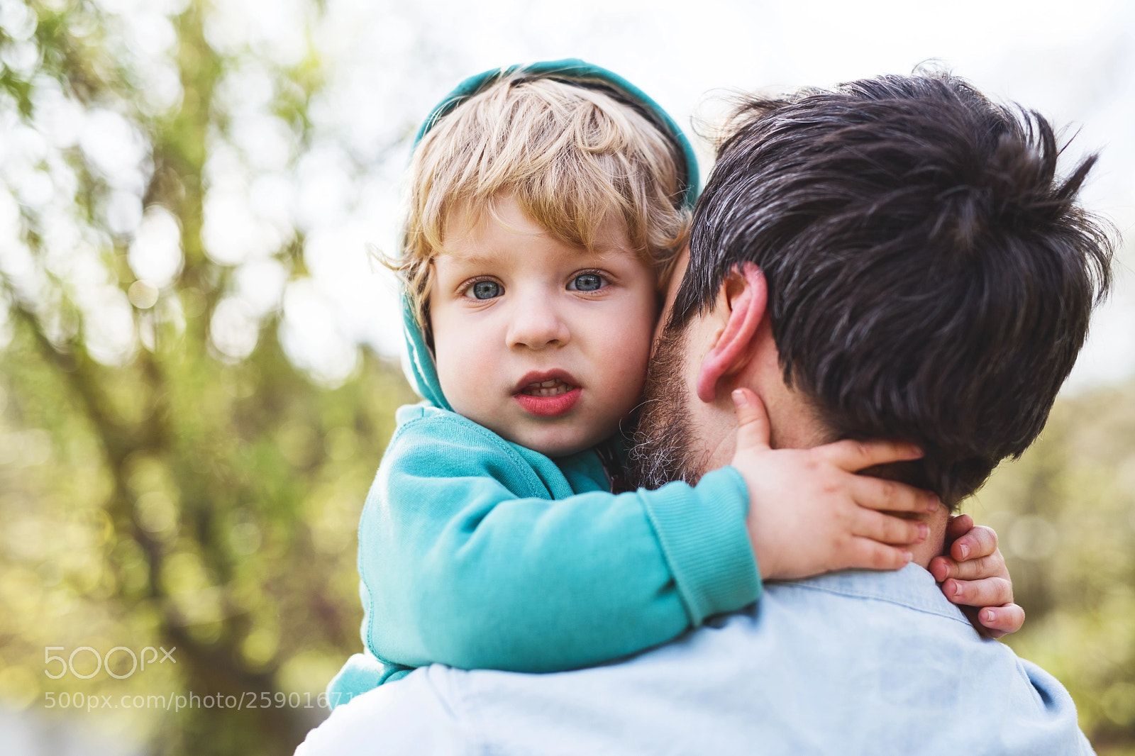 Nikon D5 sample photo. A father with his photography