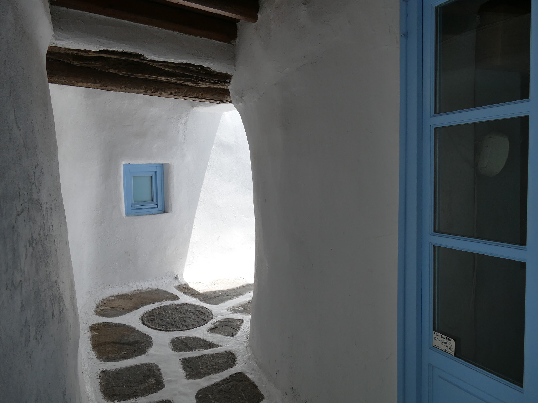 Leica V-Lux (Typ 114) sample photo. Mykonos e photography