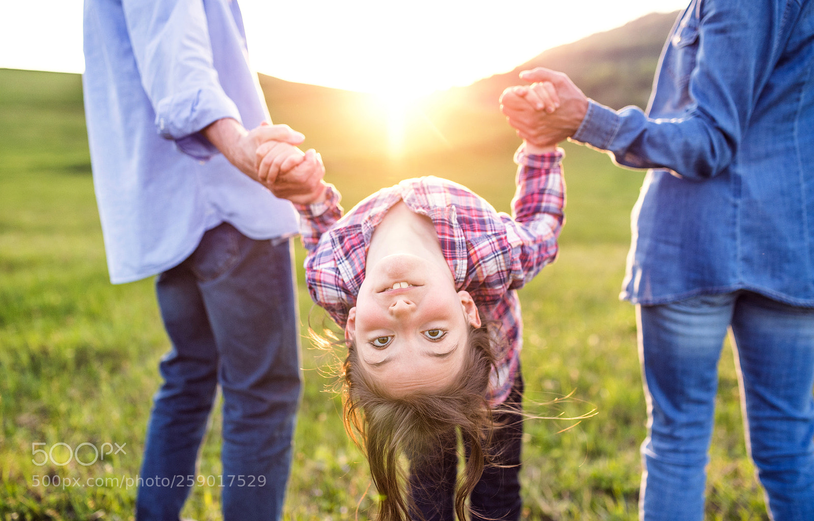 Nikon D5 sample photo. A small girl with photography