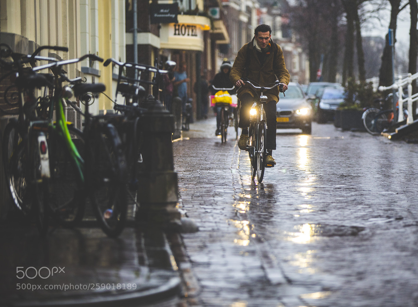 Canon EOS 5D Mark IV sample photo. Rainy day in delft photography