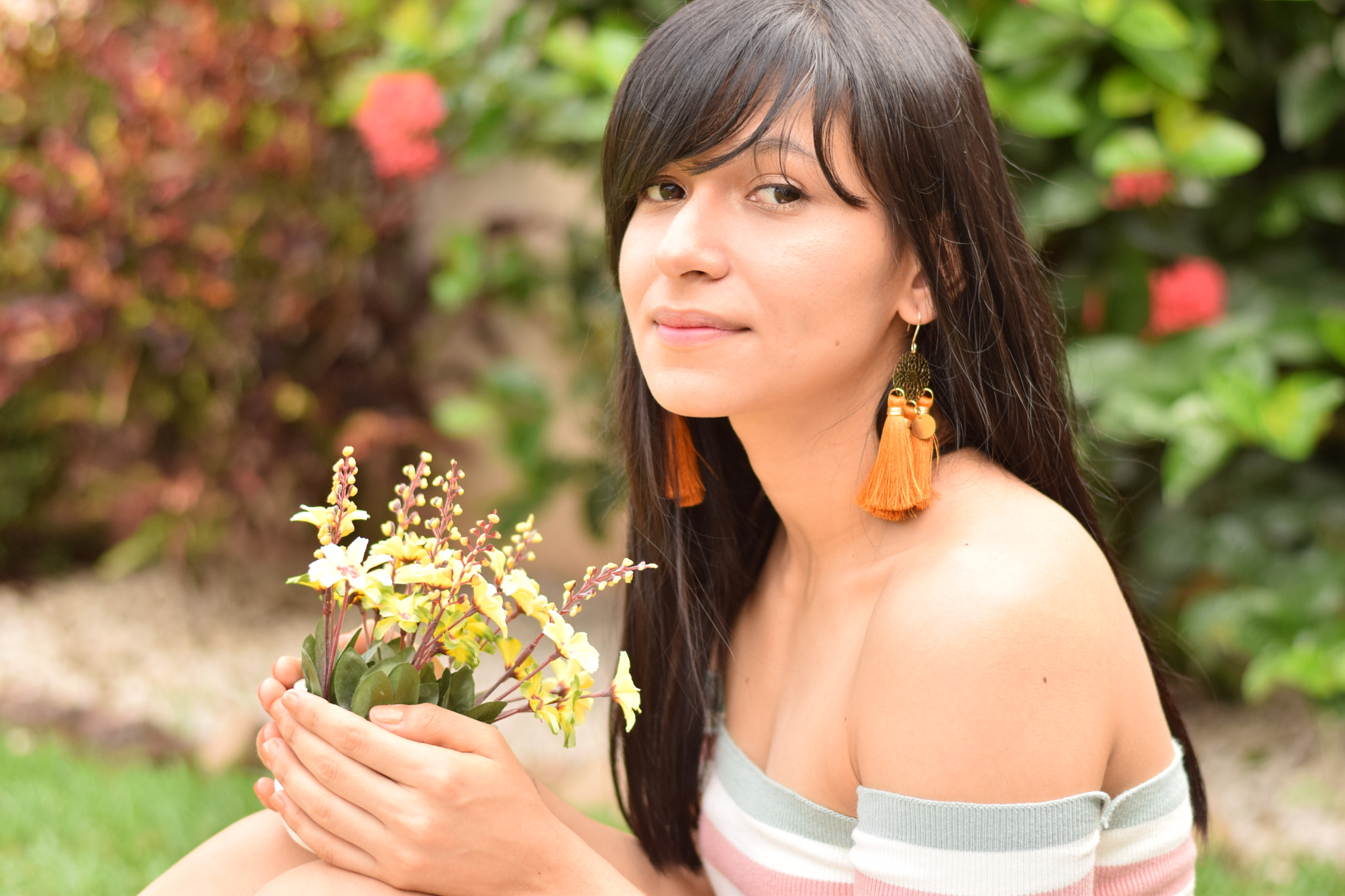 Nikon AF-S Nikkor 50mm F1.8G sample photo. Ryah-earrings collection photography