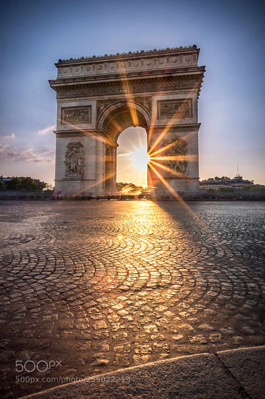 Nikon D5500 sample photo. Sunburst through arc de photography