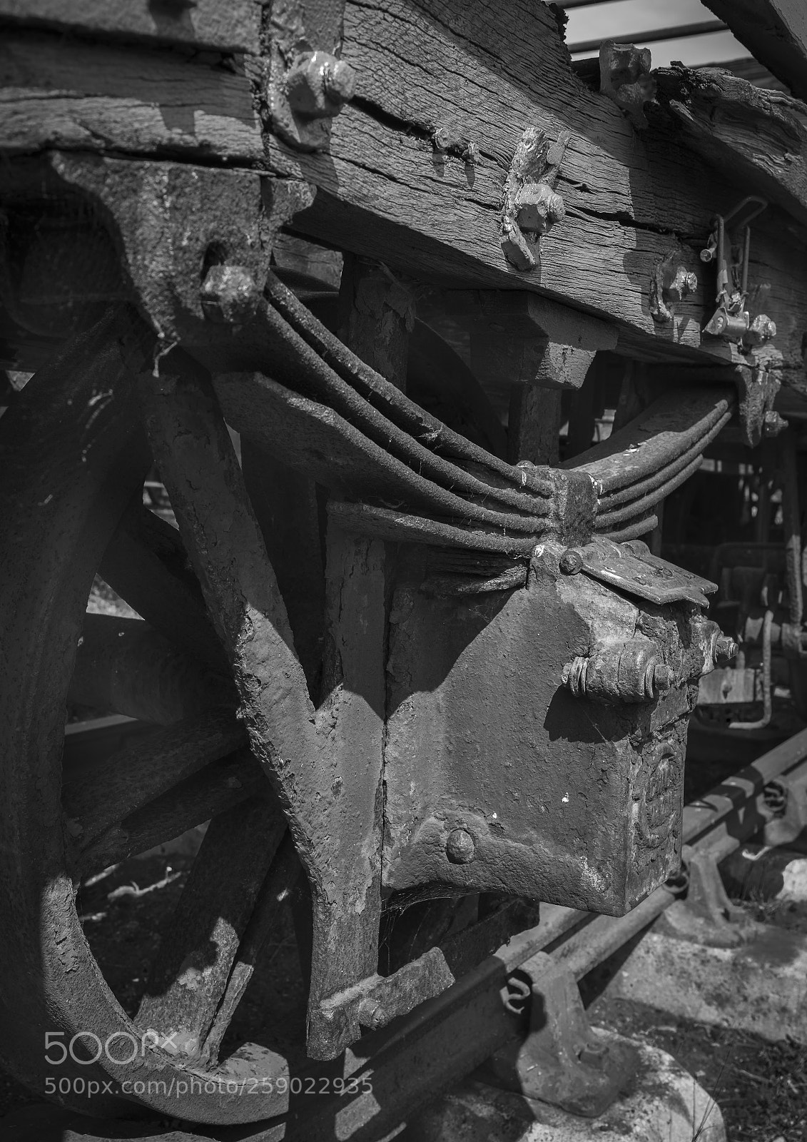 Canon EOS-1Ds Mark III sample photo. Rust and rails photography