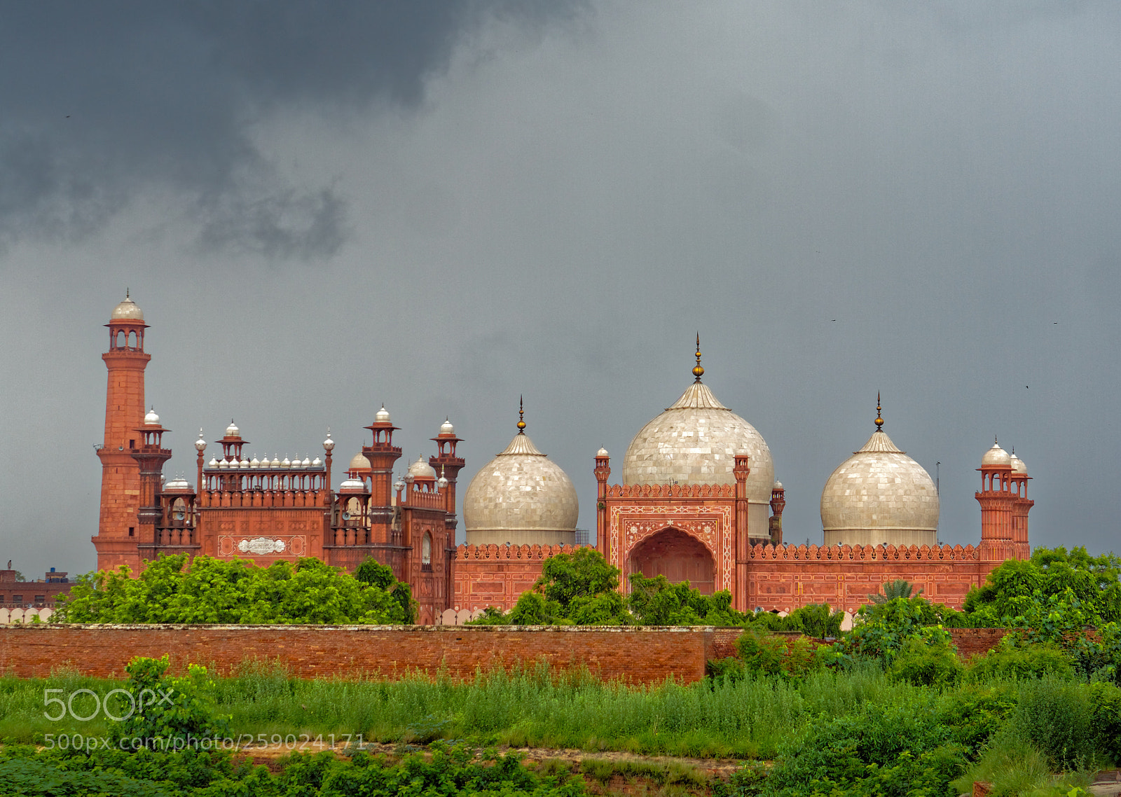 Sony a6000 sample photo. Badshahi mosque - lahore photography