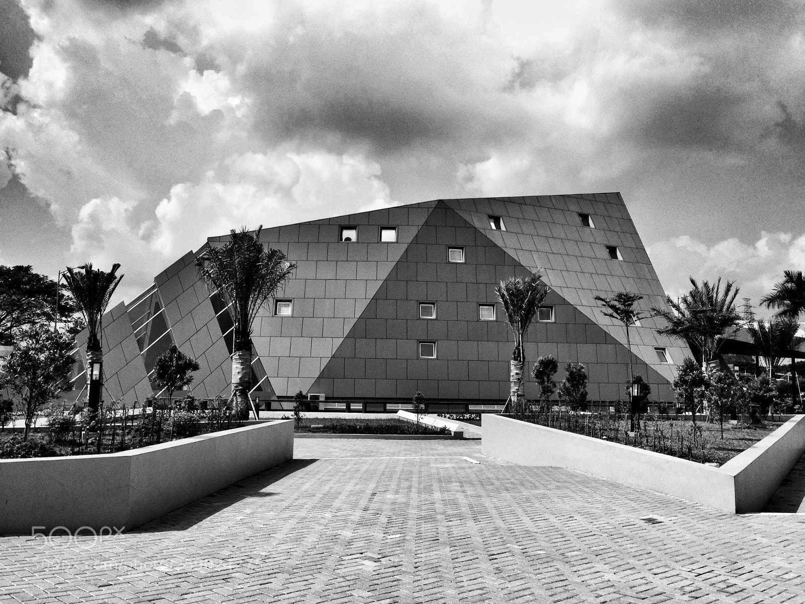 Apple iPhone 5 sample photo. Triangles  photography